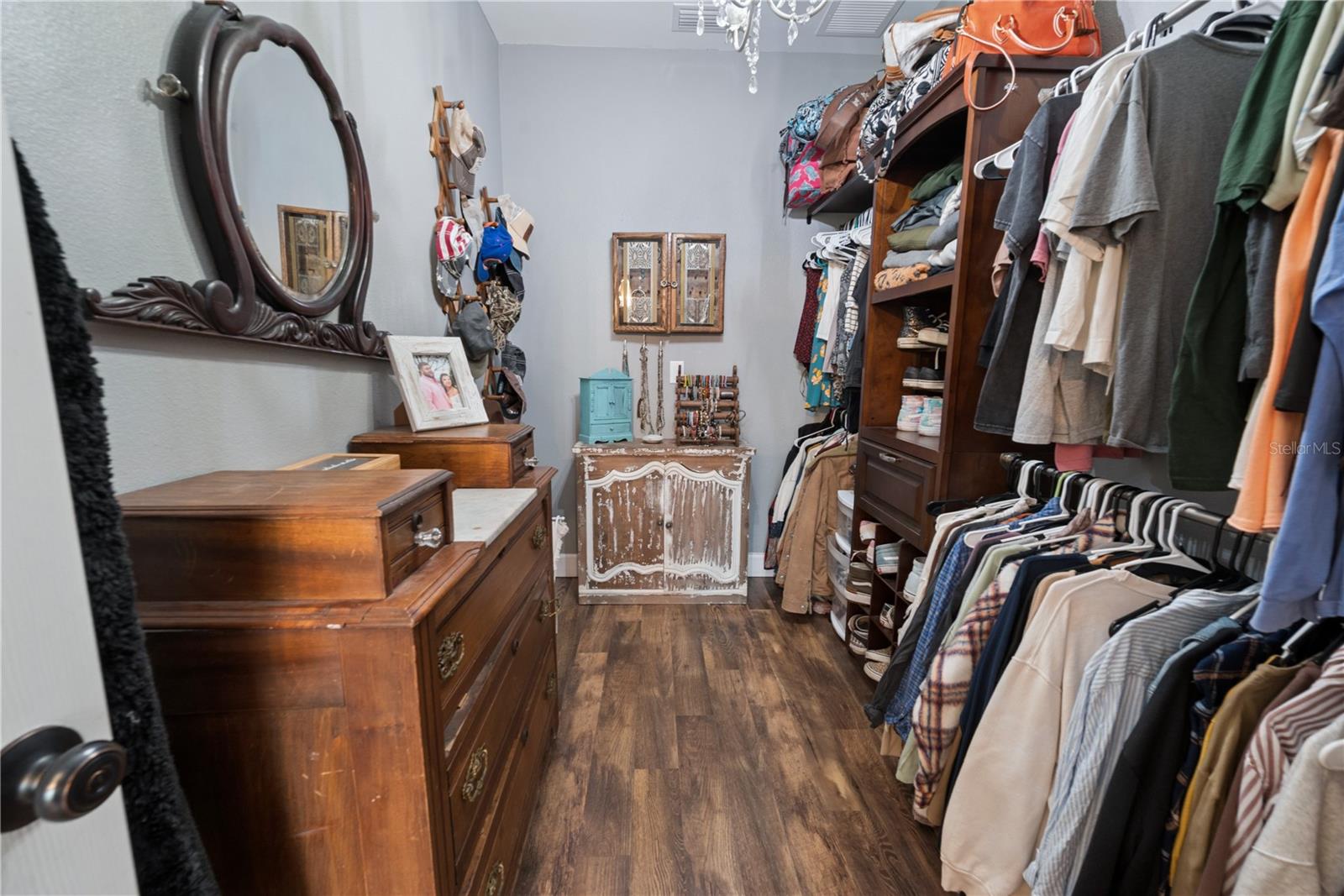 Image 33 of 54 For 11311 74th Court