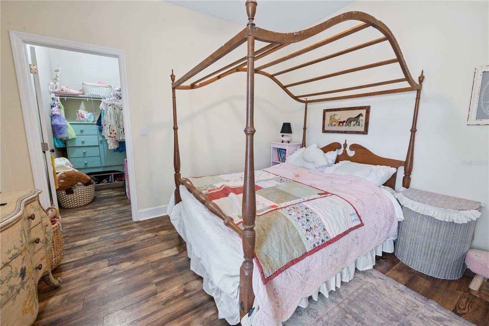 Image 41 of 54 For 11311 74th Court