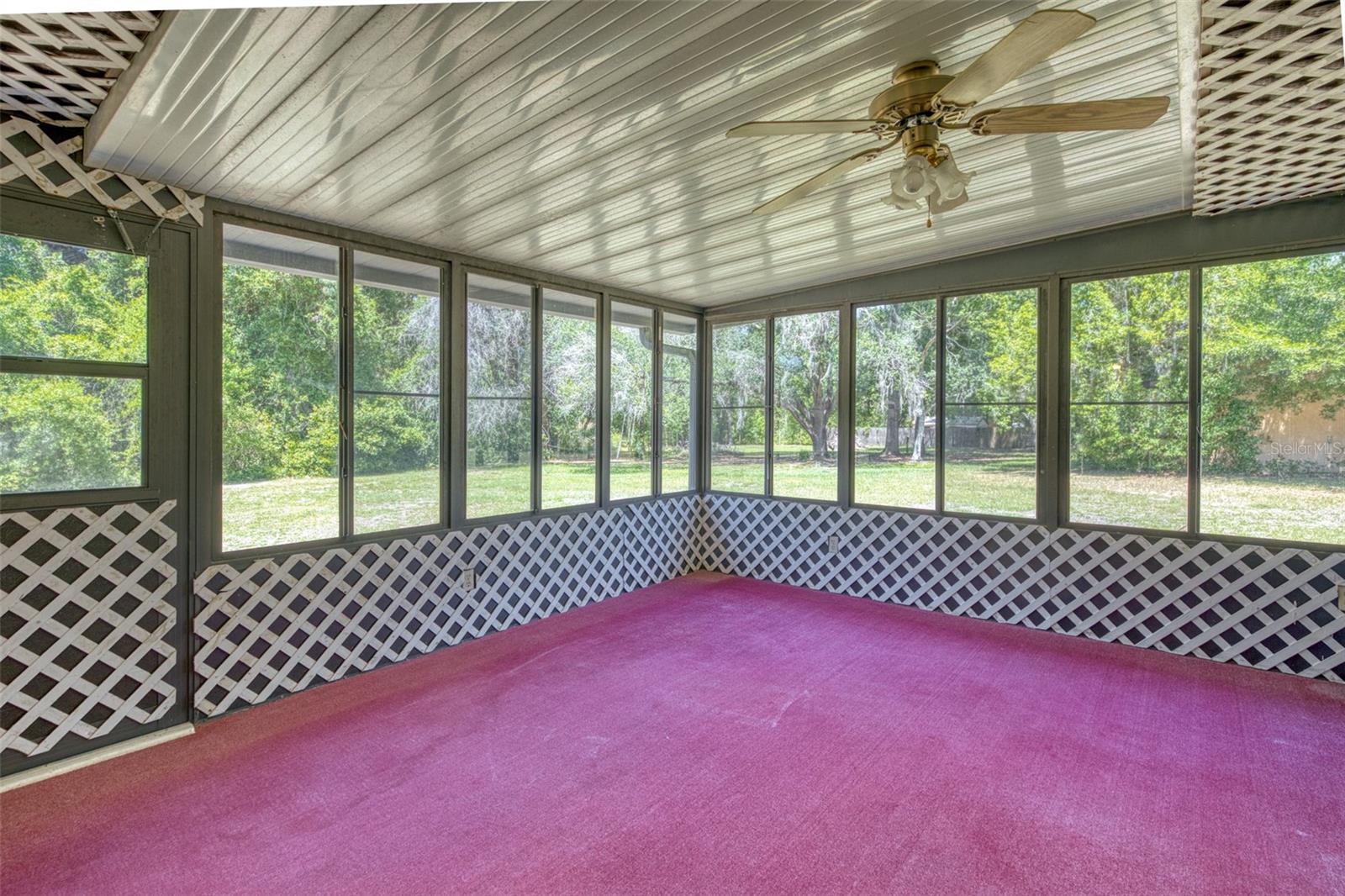 Image 36 of 67 For 3710 Susan Point