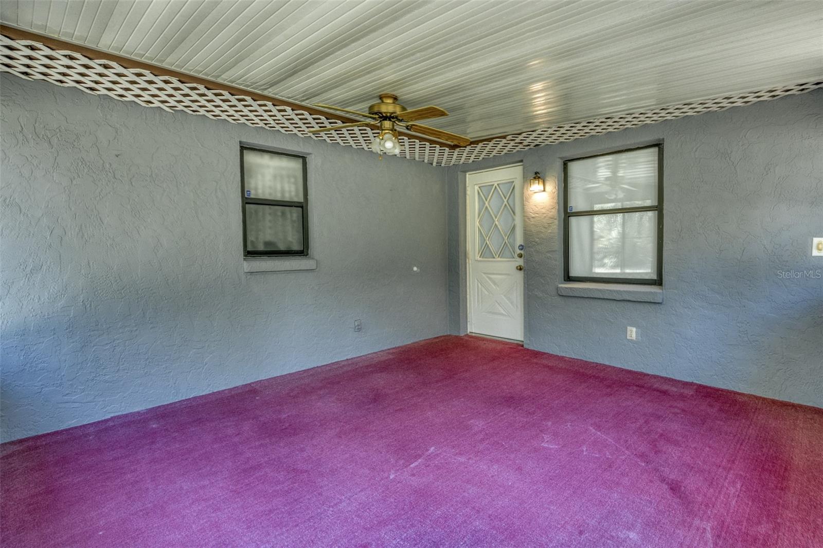 Image 37 of 67 For 3710 Susan Point