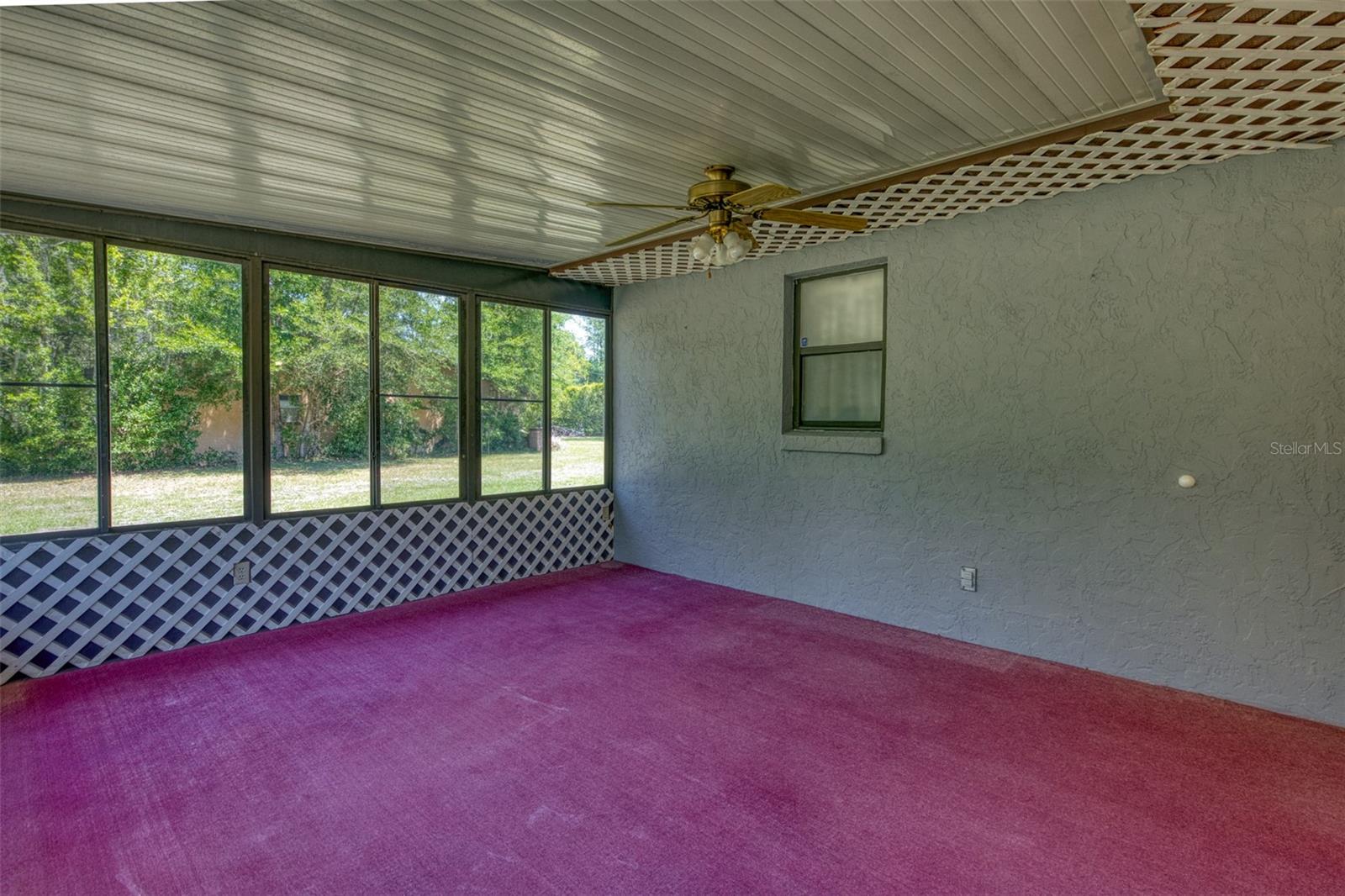 Image 39 of 67 For 3710 Susan Point