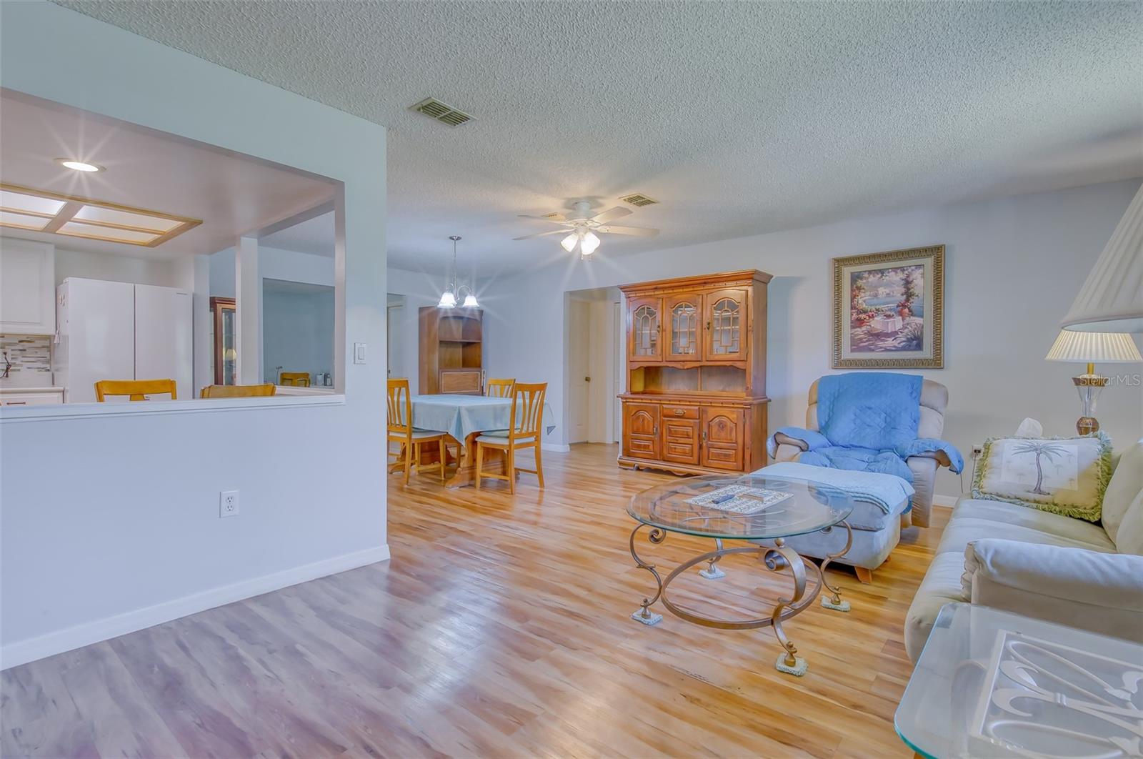 Image 6 of 67 For 3710 Susan Point