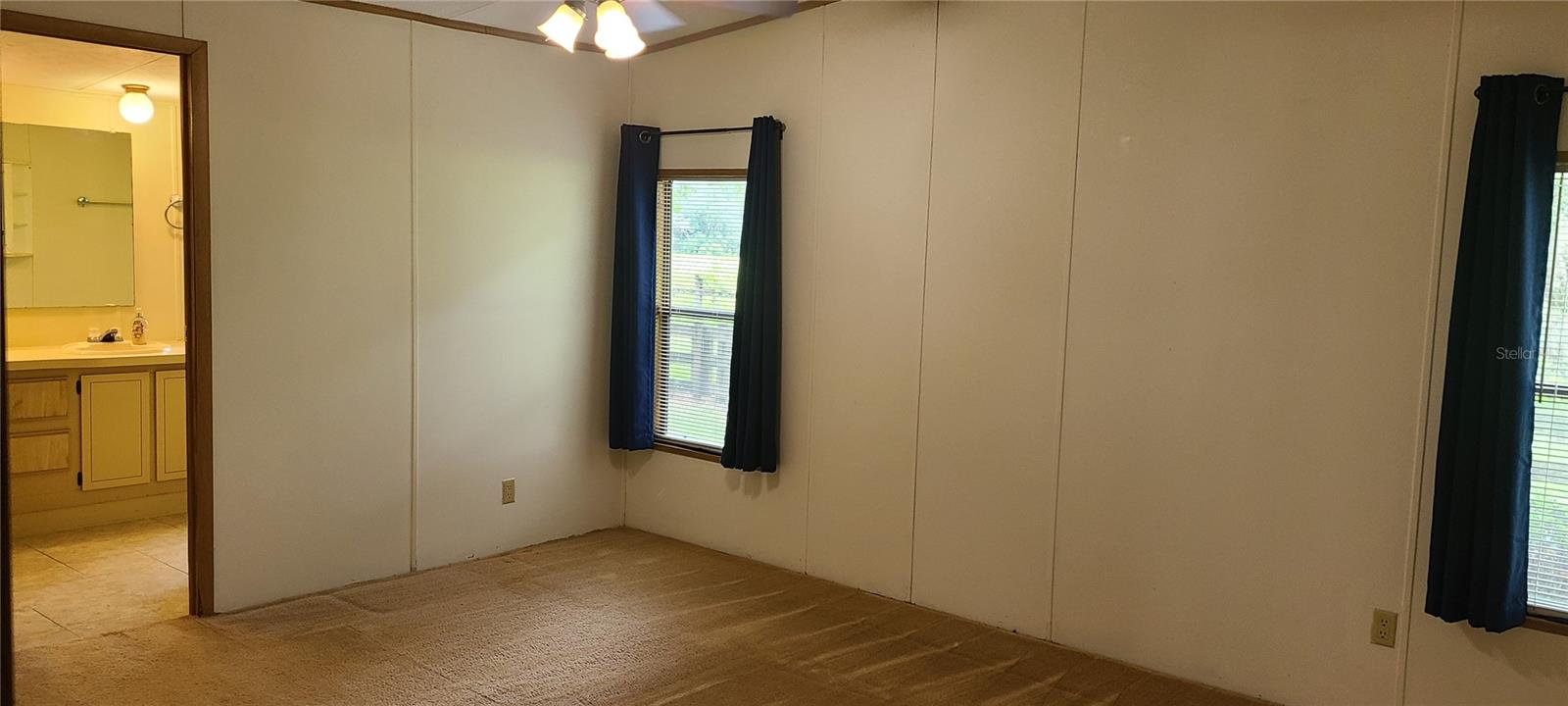 Image 11 of 22 For 15802 103rd Avenue