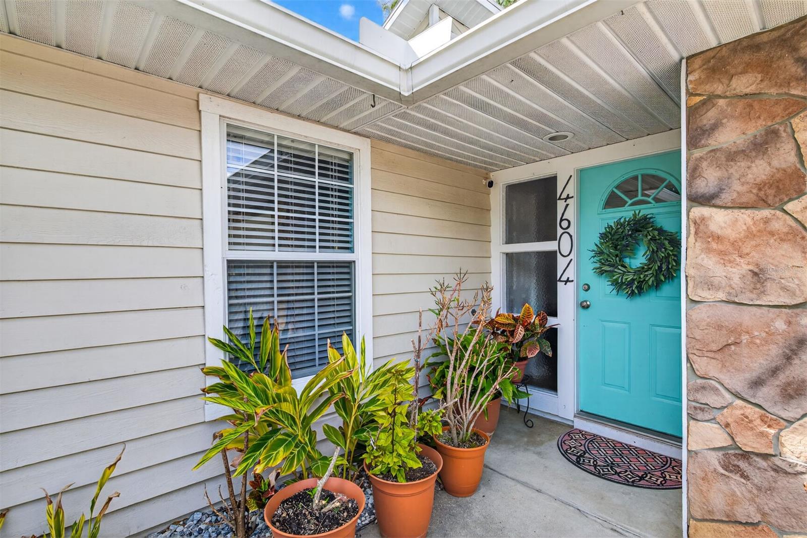 Image 4 of 33 For 4604 44th Place