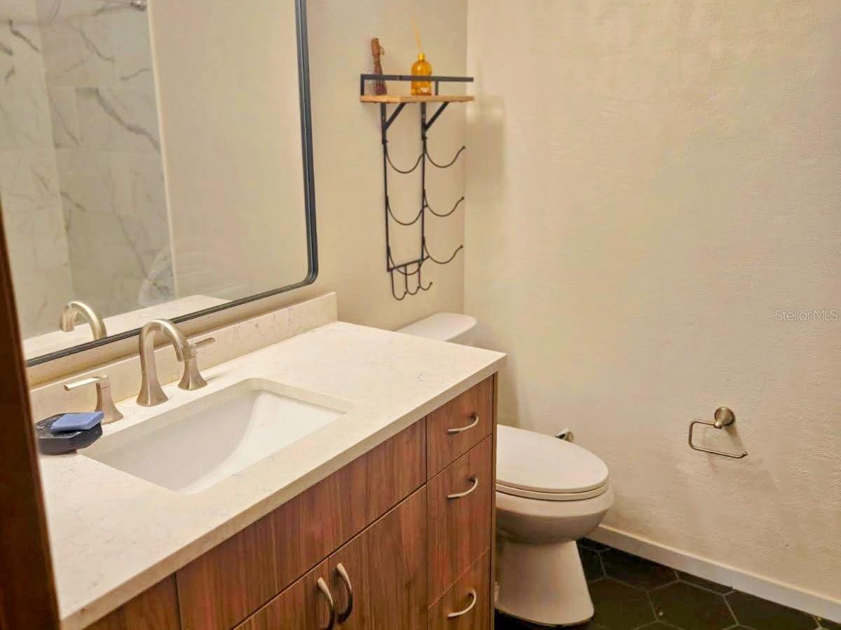 Image 9 of 12 For 4318 68th Terrace