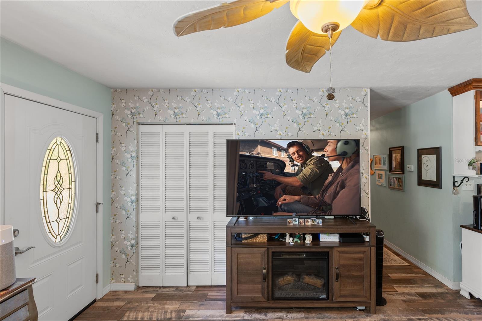 Image 14 of 42 For 628 52nd Street