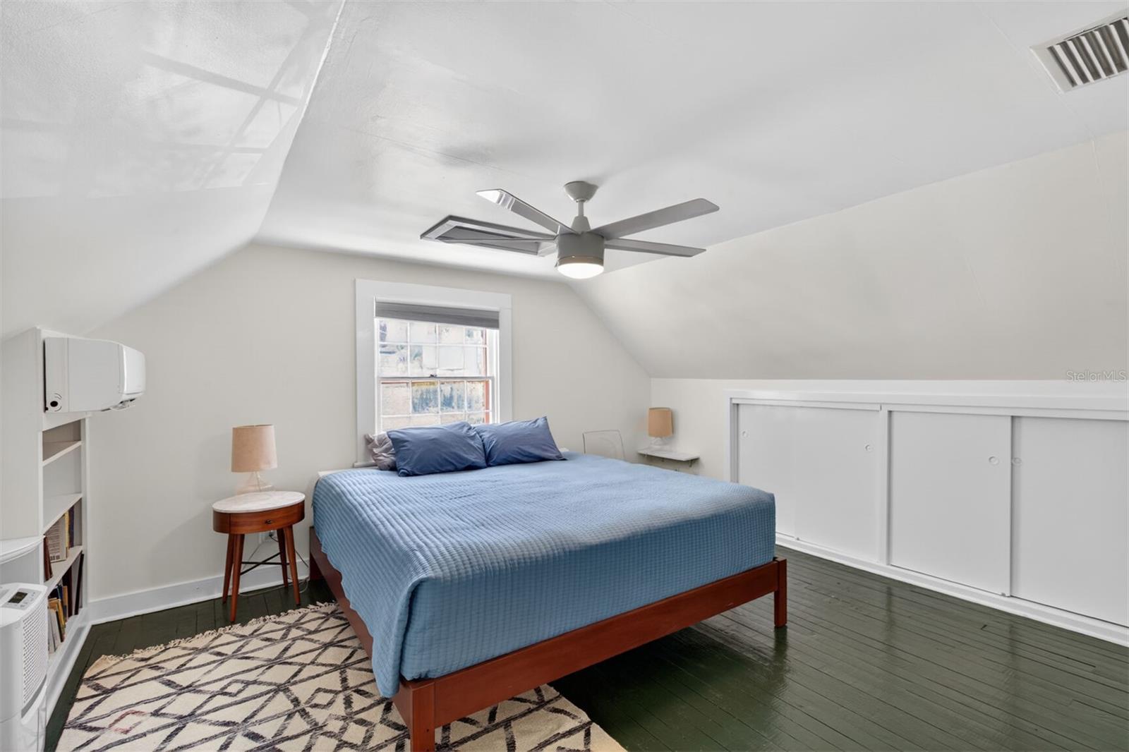 Image 20 of 32 For 531 Boulevard