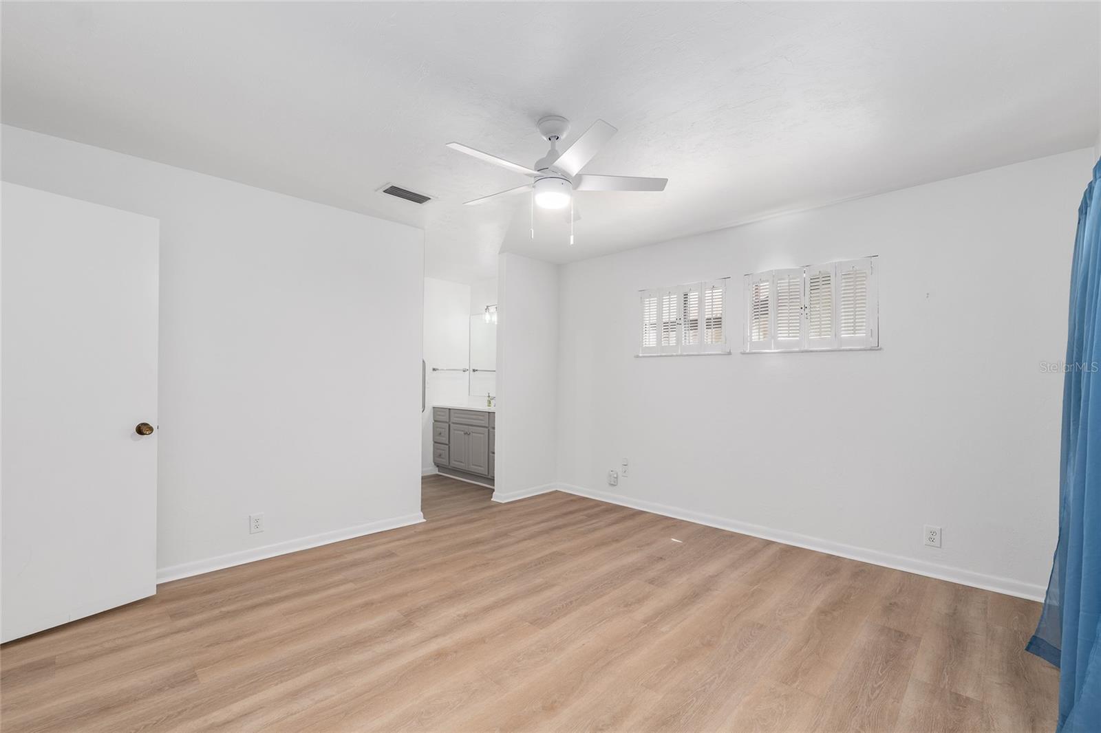 Image 12 of 23 For 8479 38th Drive