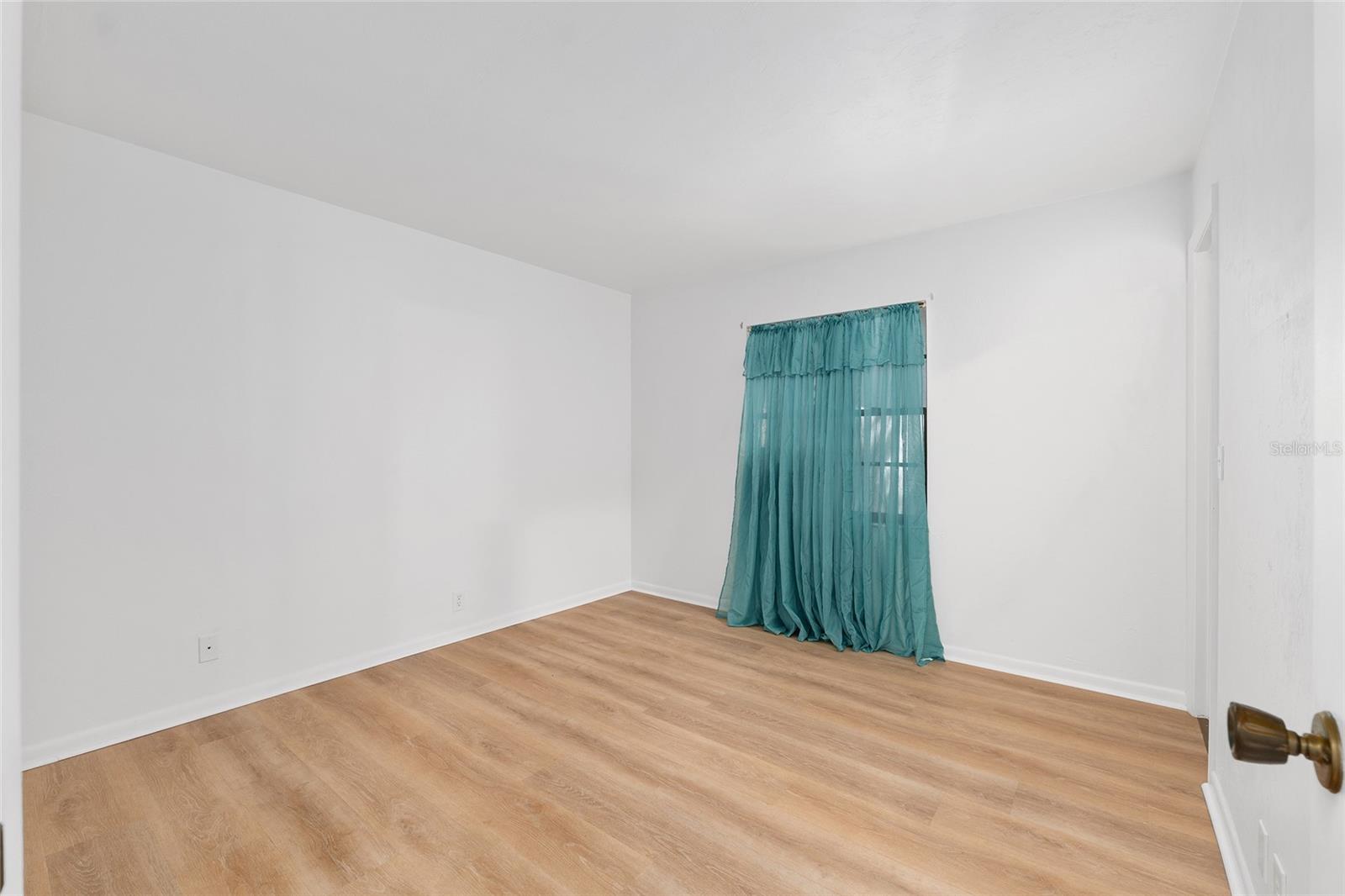 Image 16 of 23 For 8479 38th Drive