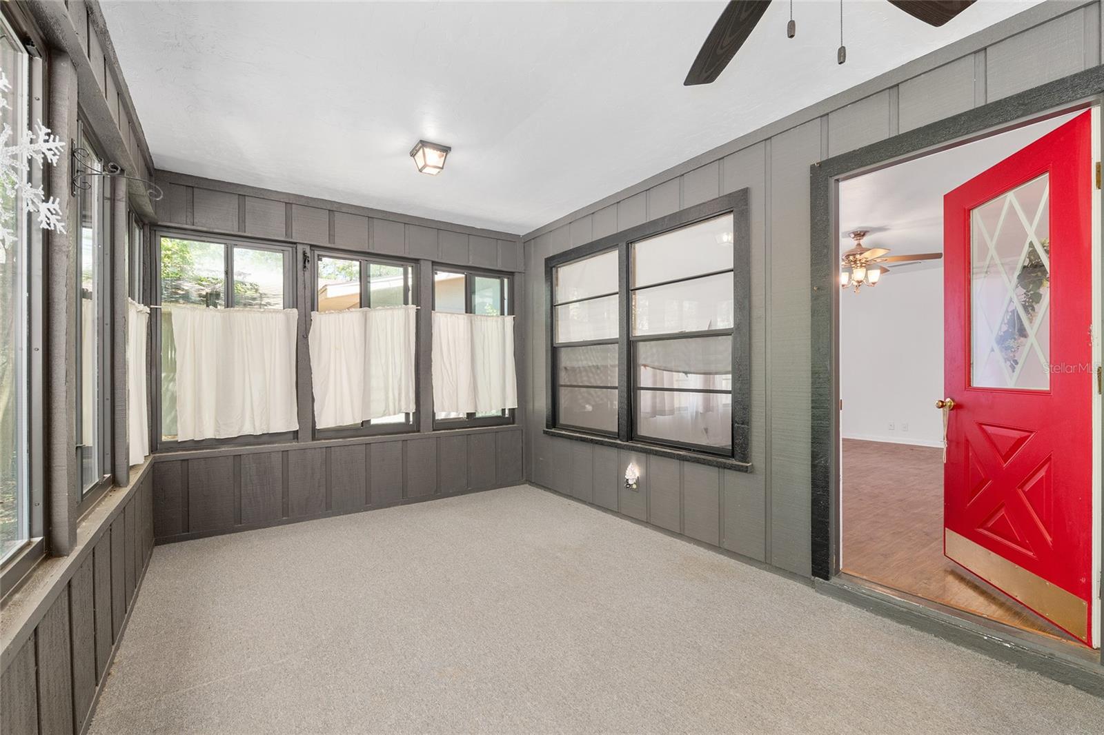 Image 20 of 23 For 8479 38th Drive