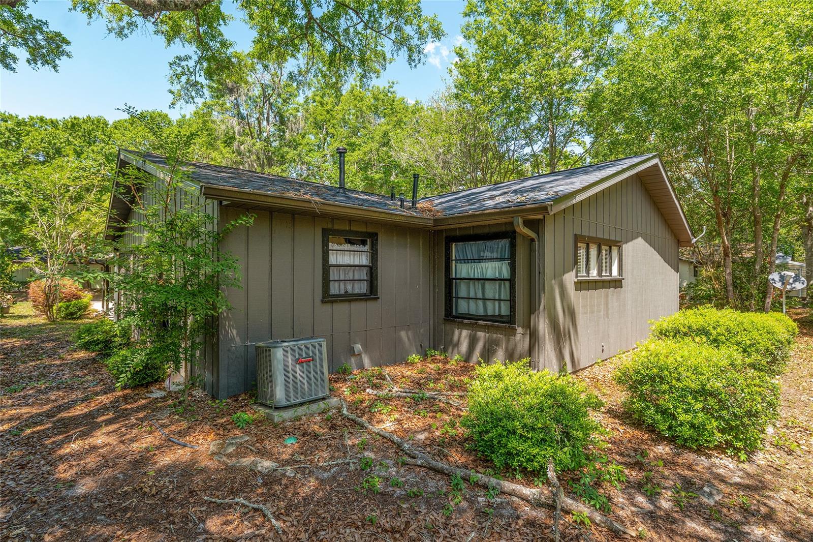 Image 22 of 23 For 8479 38th Drive