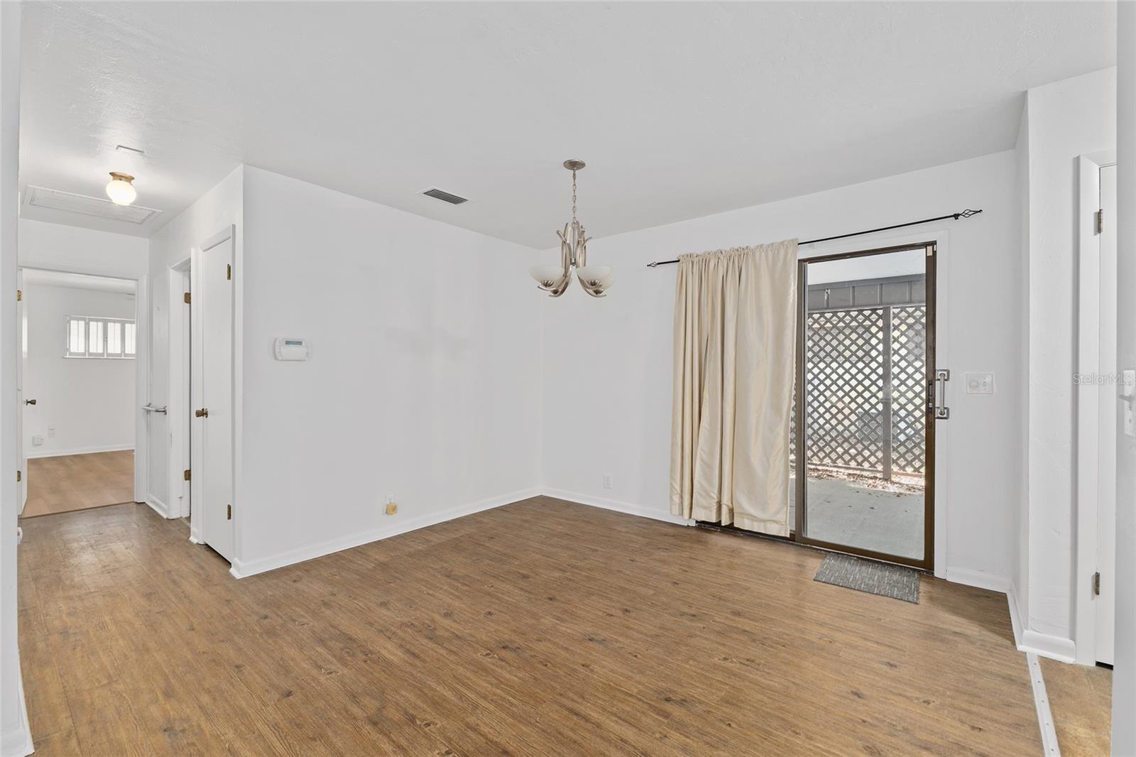 Image 5 of 23 For 8479 38th Drive