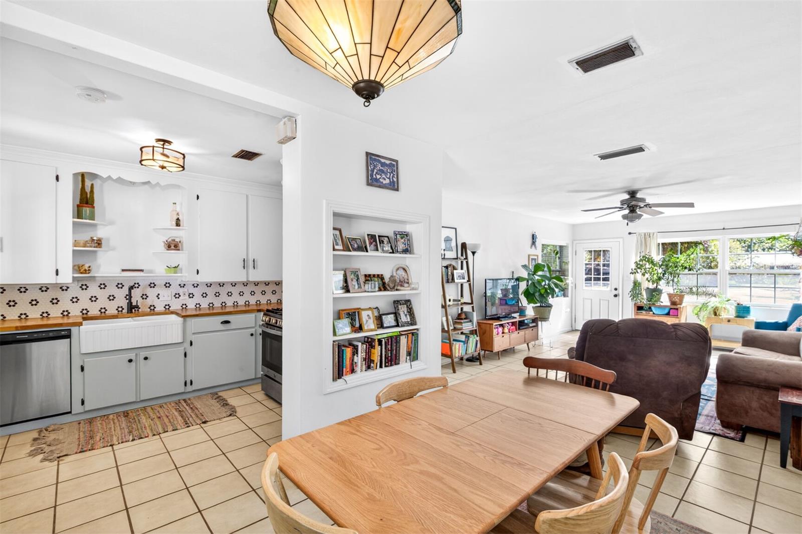 Image 6 of 20 For 1006 12th Avenue