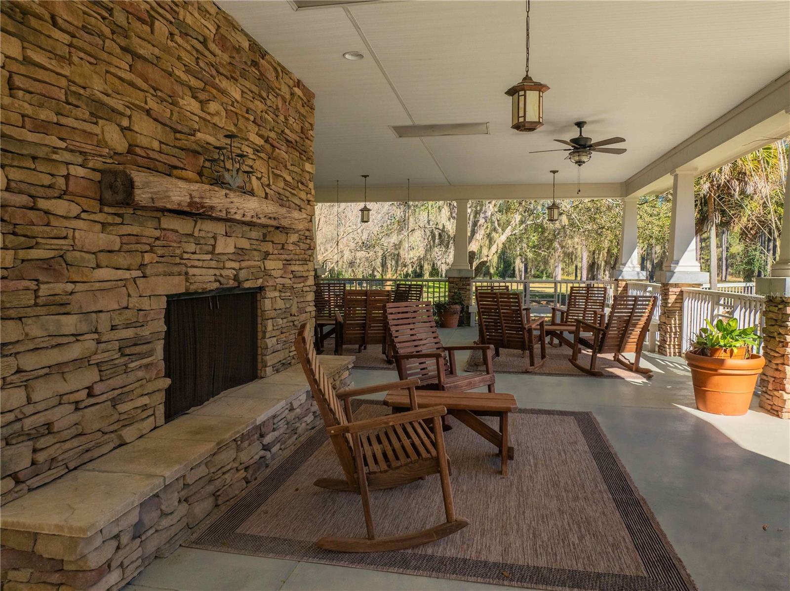 Image 4 of 13 For 1680 188th Street