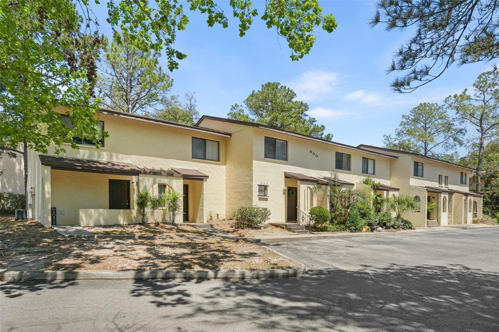 Image 17 of 21 For 2735 35th Place 903