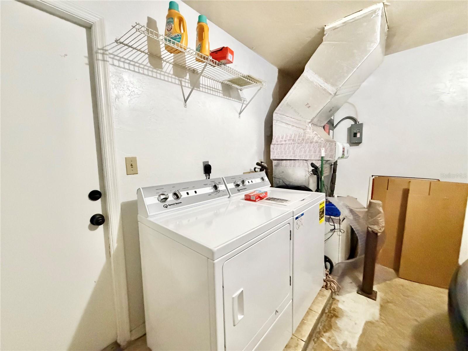 Image 18 of 26 For 421 48th Boulevard