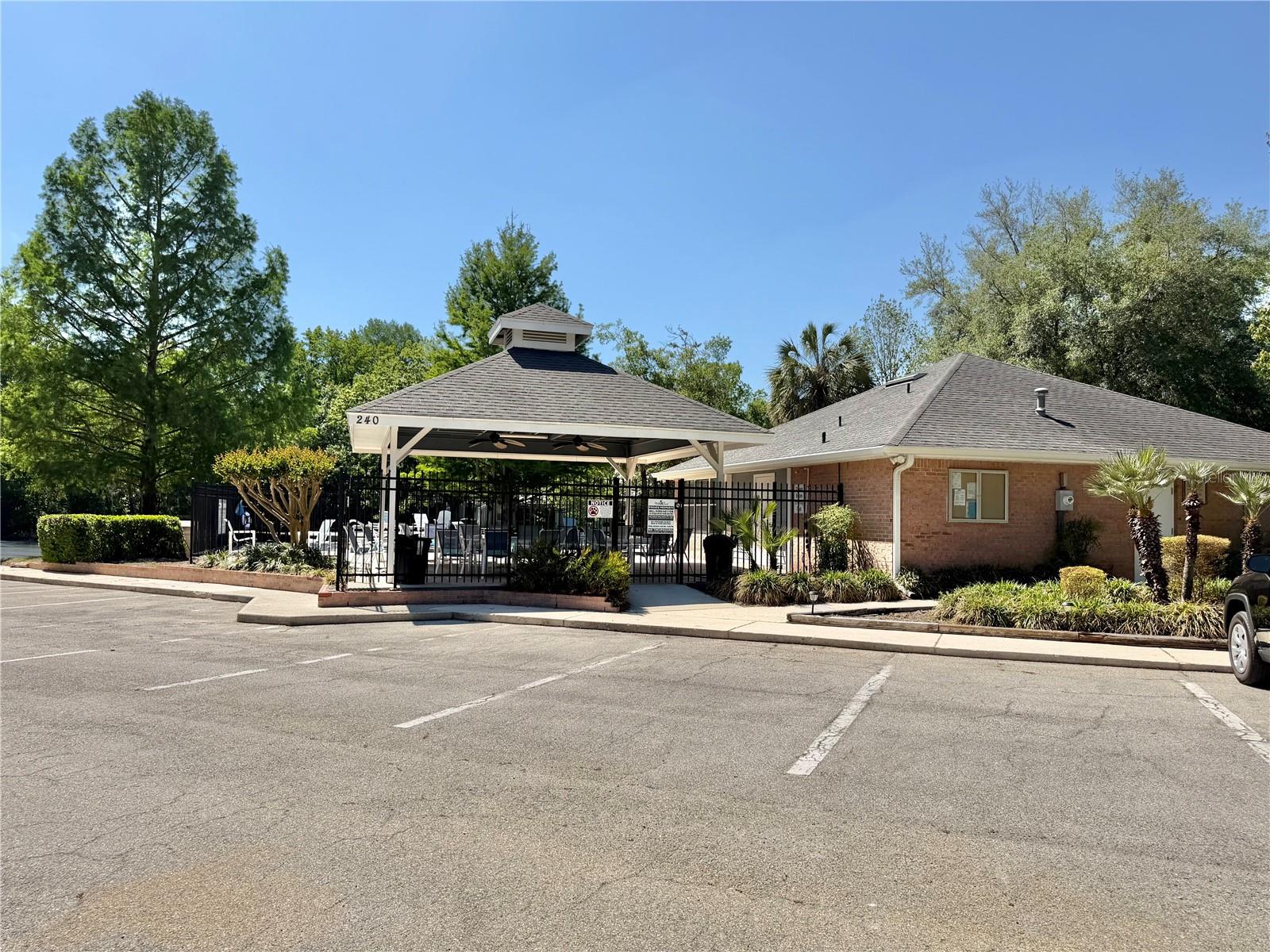 Image 22 of 26 For 421 48th Boulevard