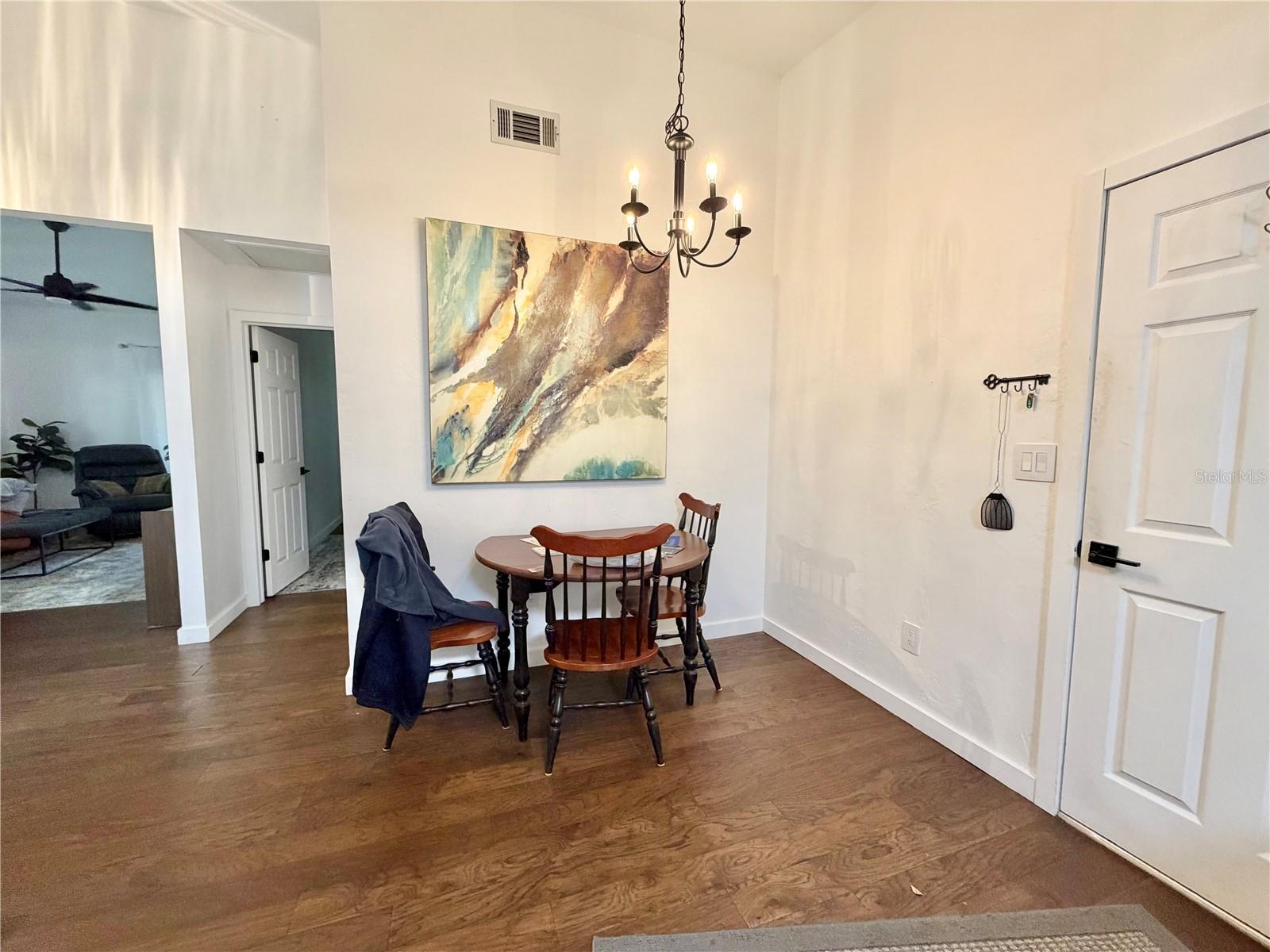 Image 5 of 26 For 421 48th Boulevard