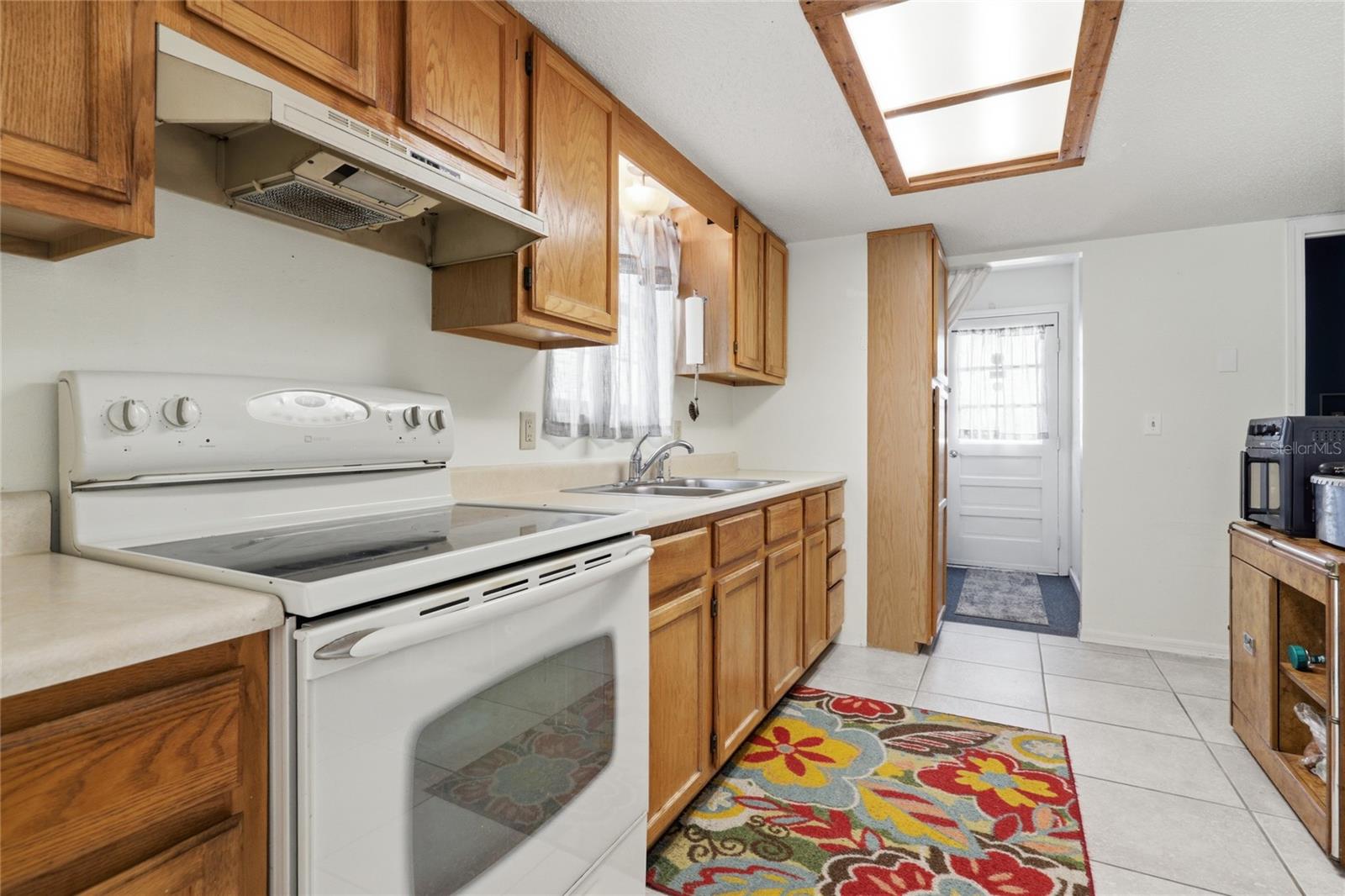 Image 10 of 27 For 9270 157th Place