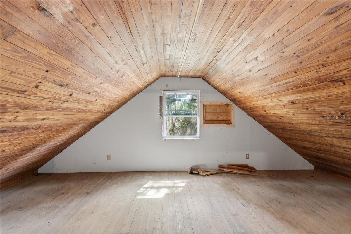 Image 19 of 26 For 490 Madison Street