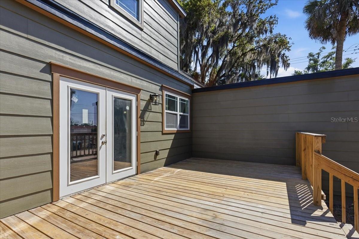 Image 22 of 26 For 490 Madison Street