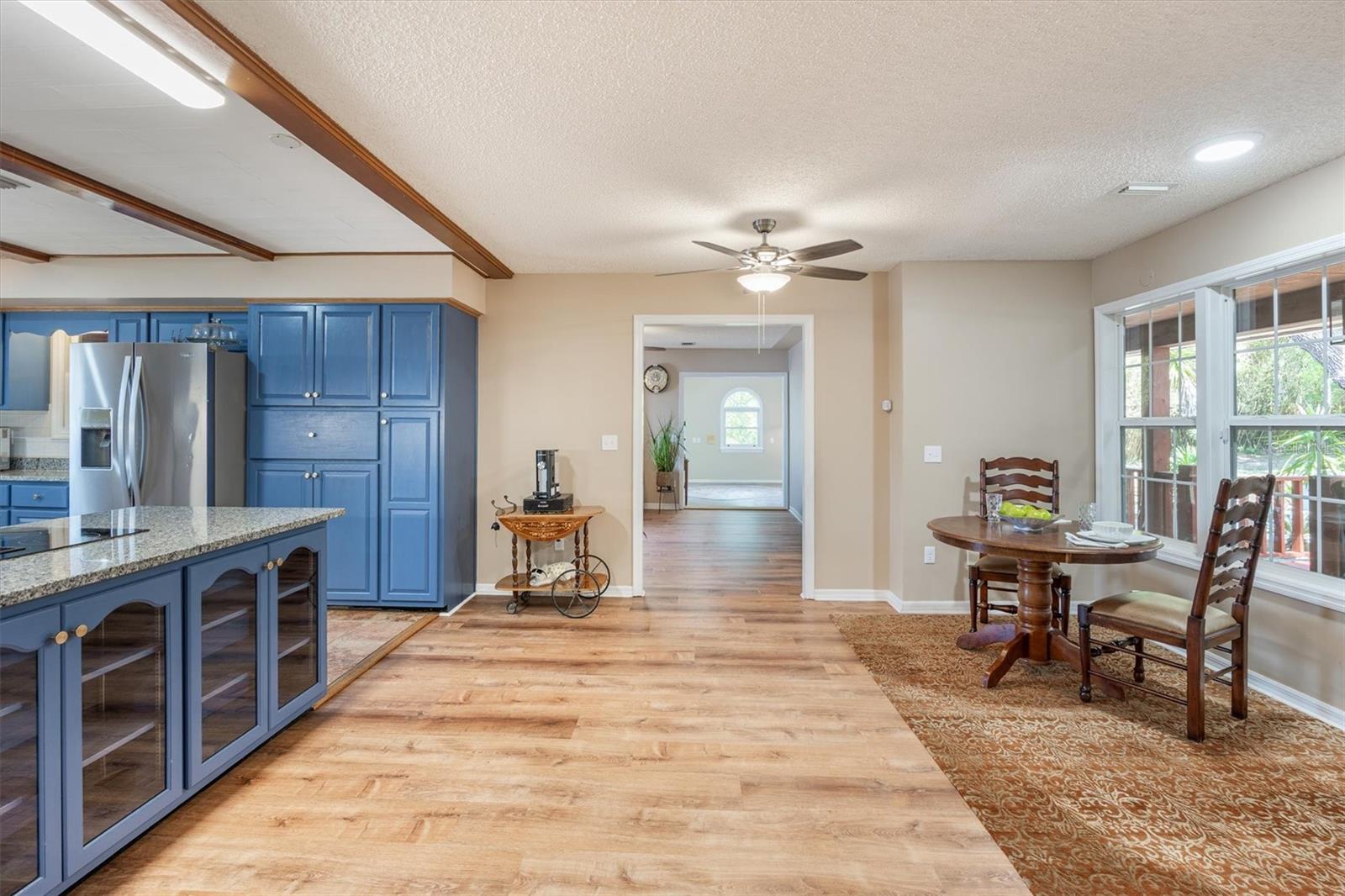 Image 17 of 96 For 111 Kirby Trail