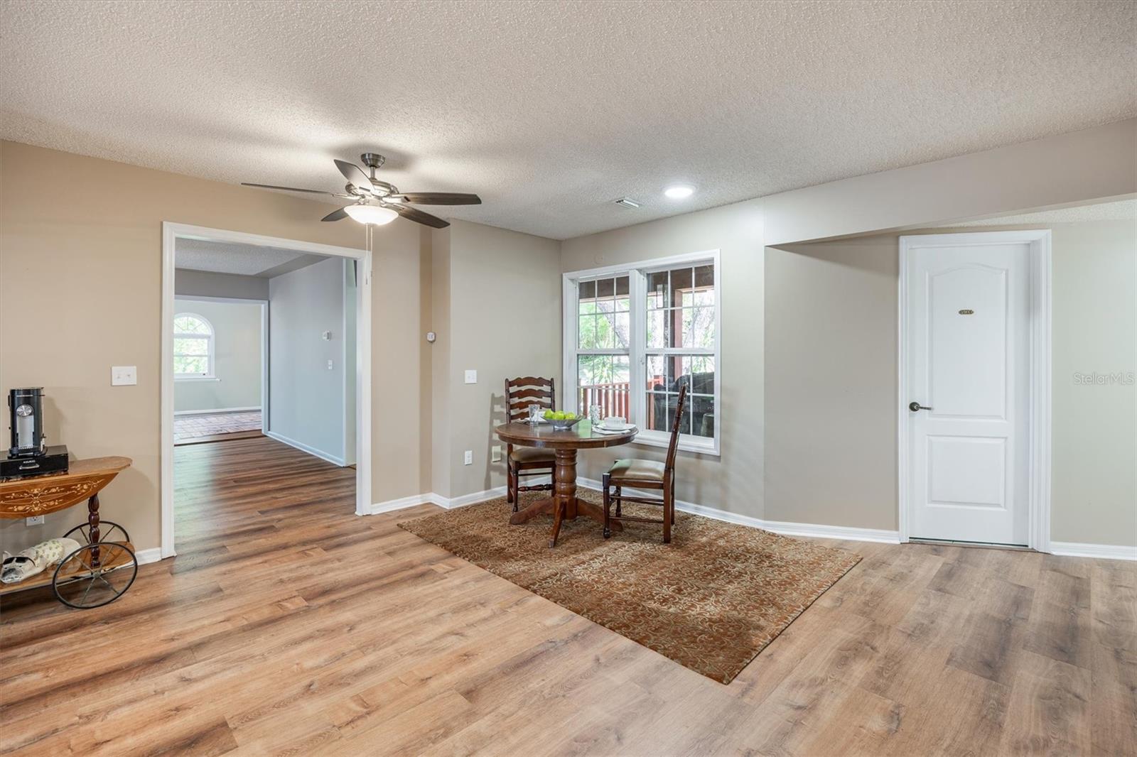 Image 18 of 96 For 111 Kirby Trail