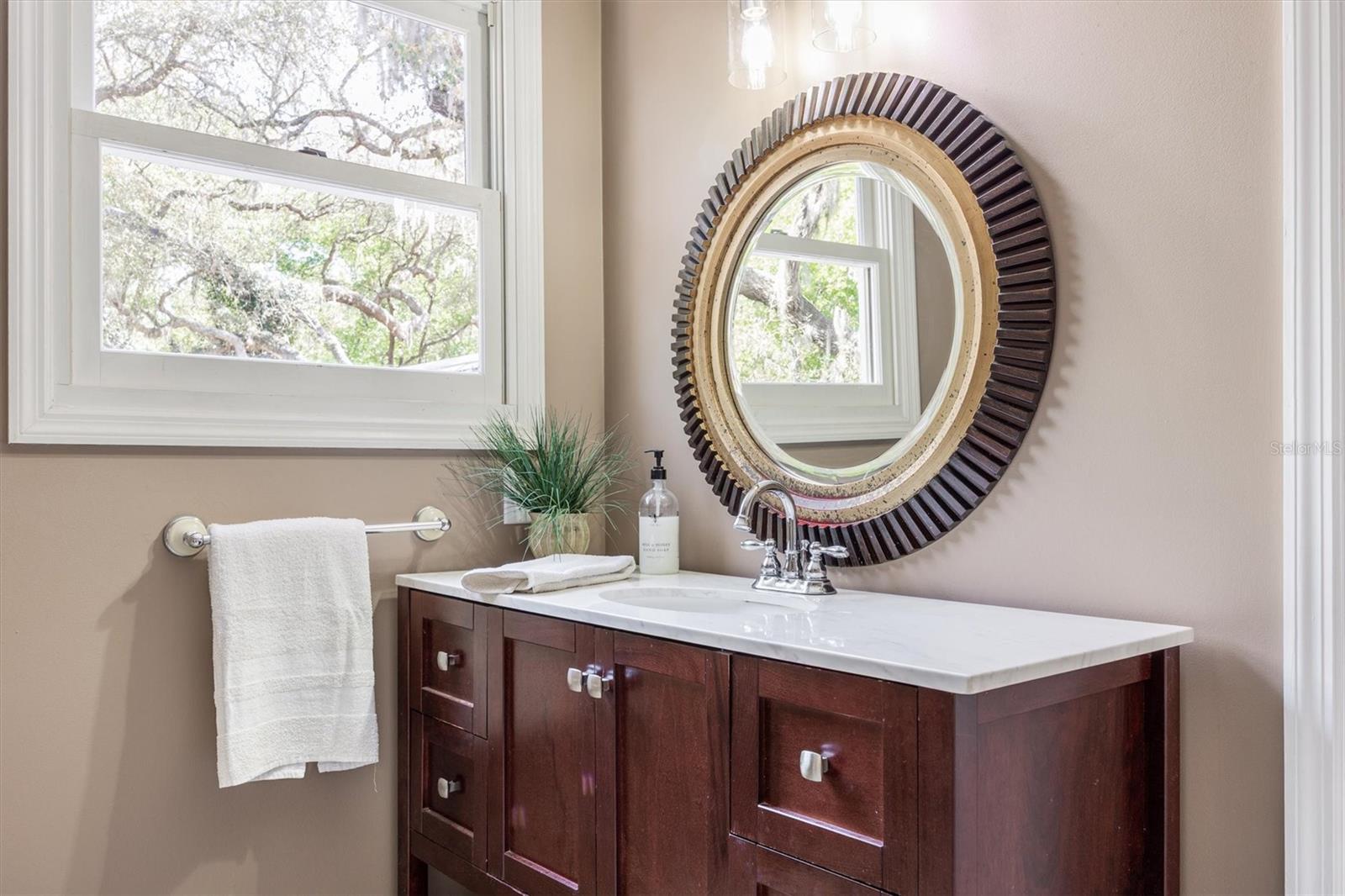 Image 33 of 96 For 111 Kirby Trail