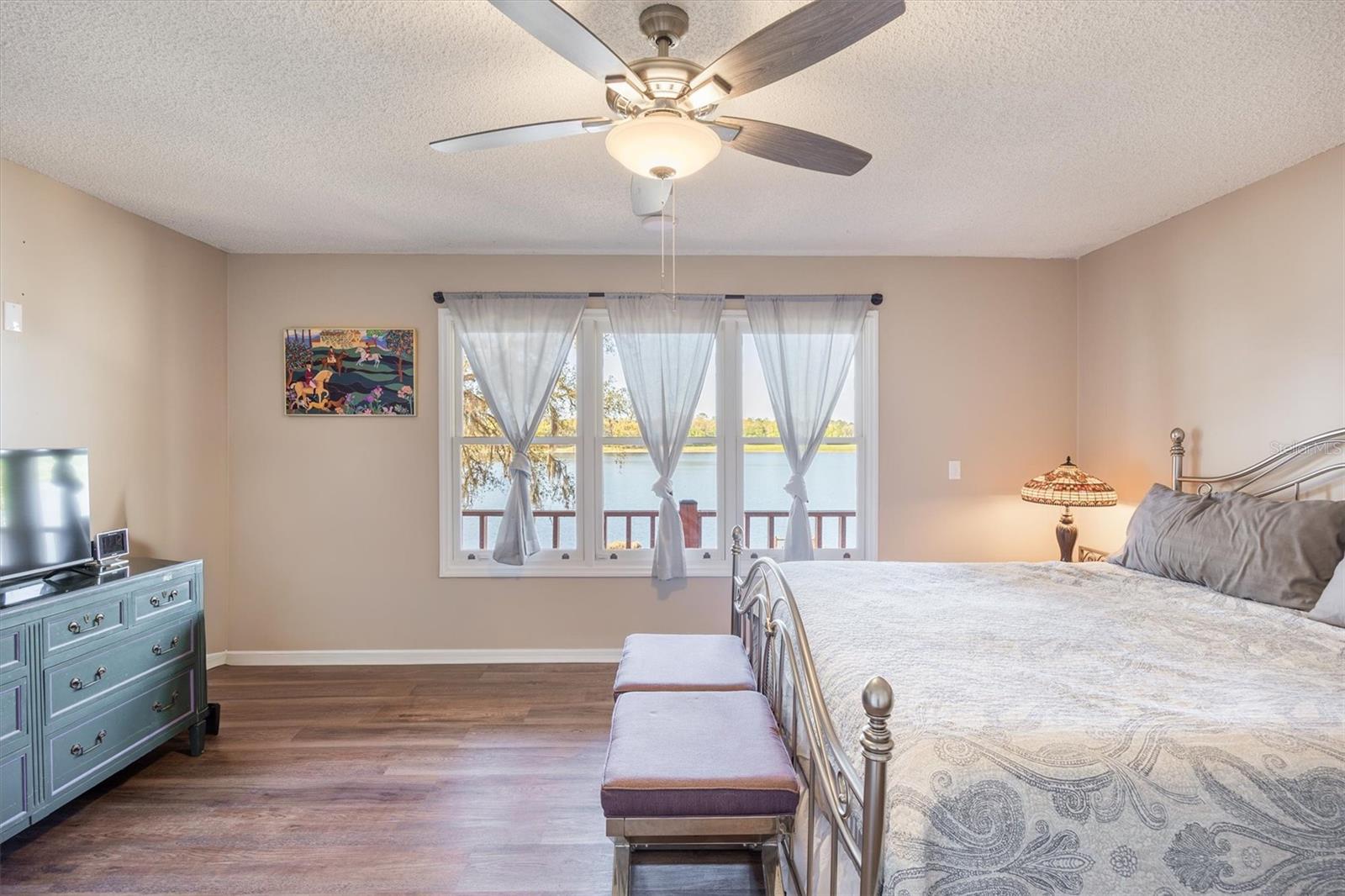 Image 36 of 96 For 111 Kirby Trail