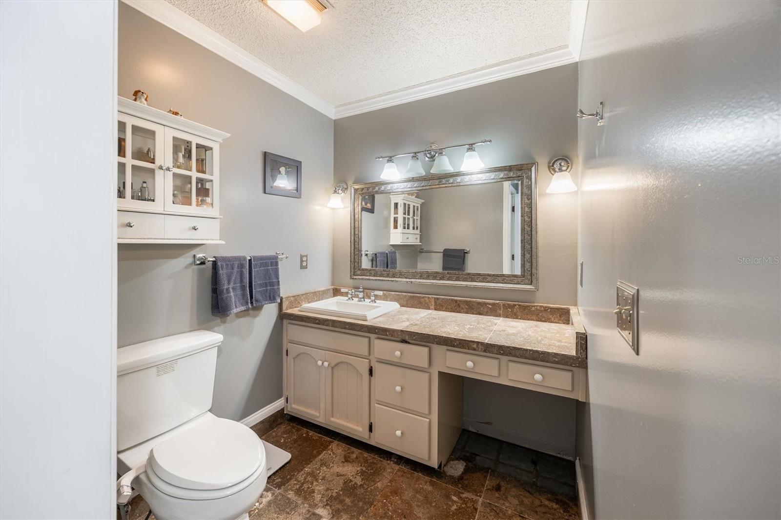 Image 38 of 96 For 111 Kirby Trail