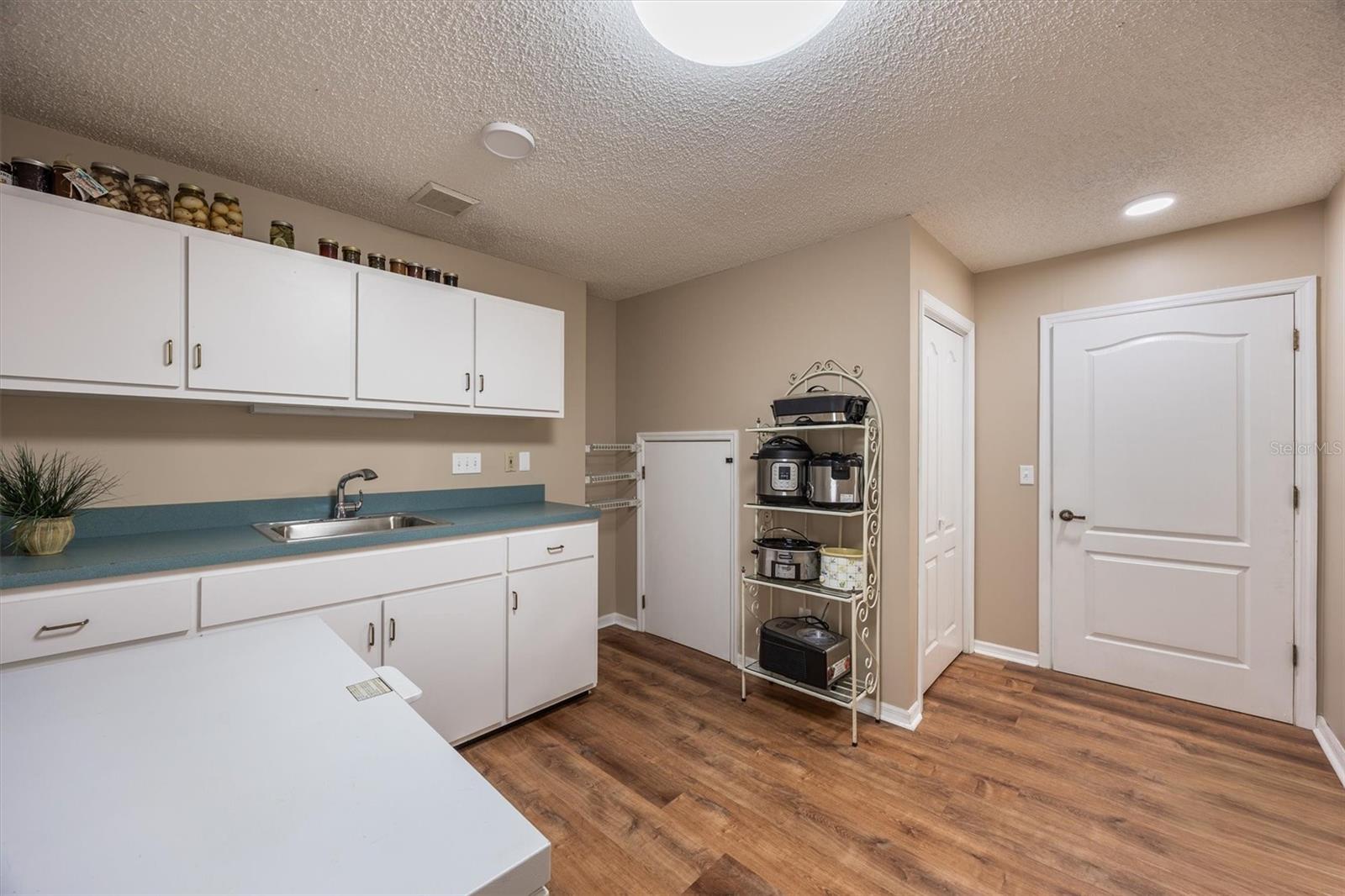 Image 45 of 96 For 111 Kirby Trail