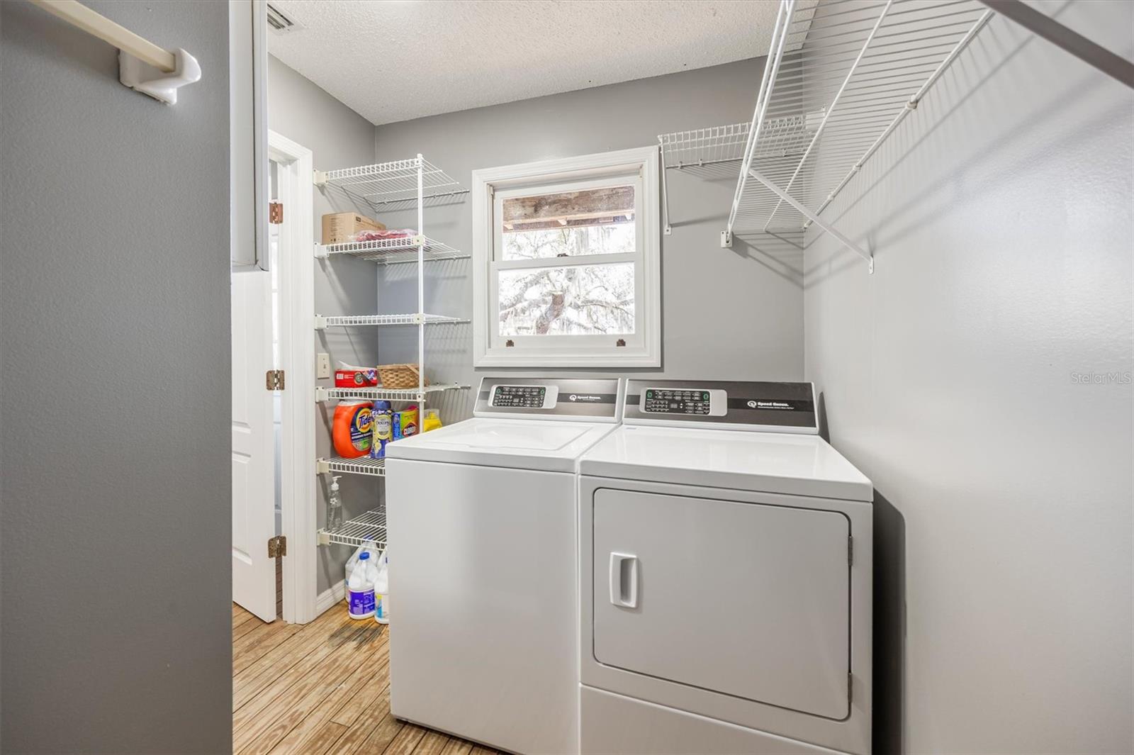 Image 66 of 96 For 111 Kirby Trail