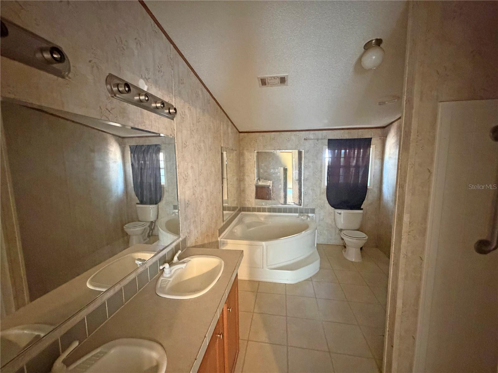 Image 13 of 37 For 120 Peach  