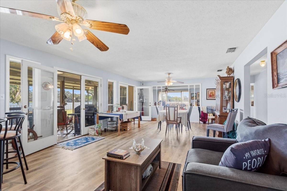 Image 28 of 44 For 229 Lake Ida Point Drive