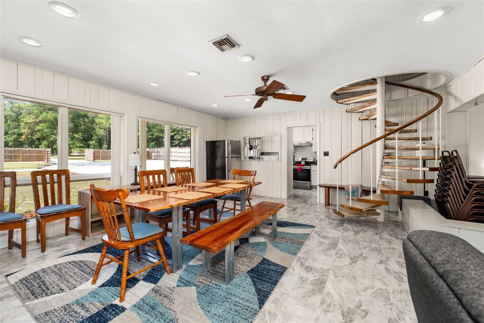 Image 15 of 39 For 9075 190th Avenue Road