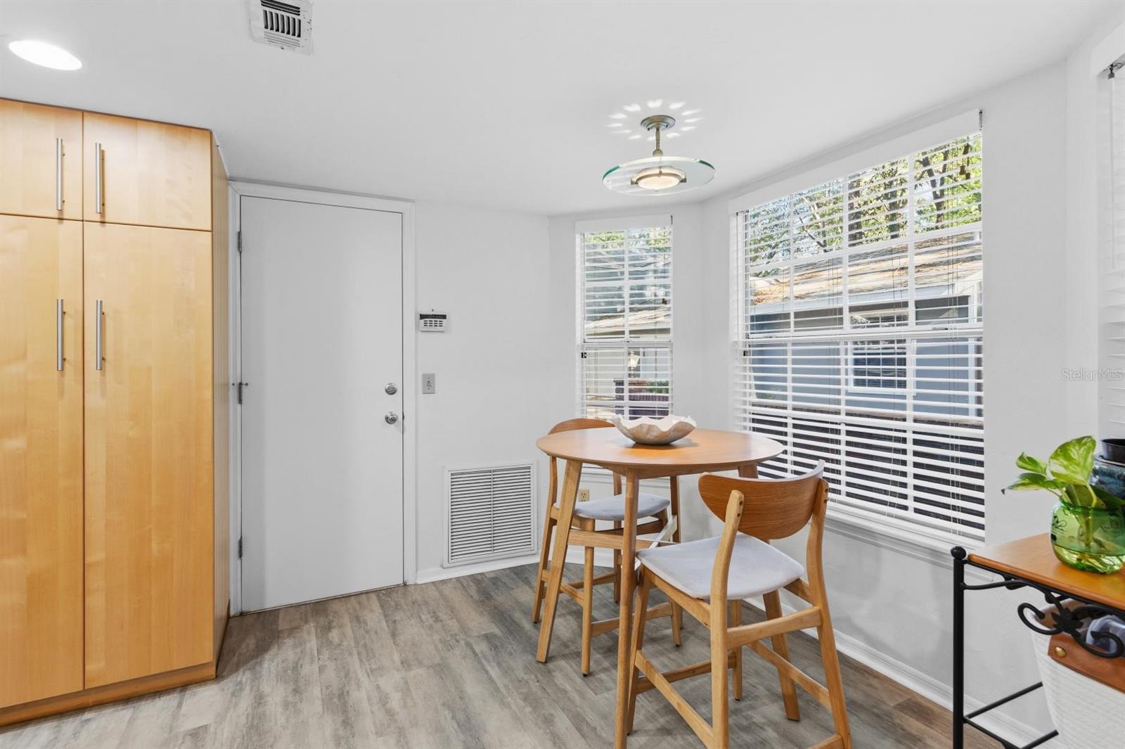 Image 12 of 42 For 239 48th Boulevard