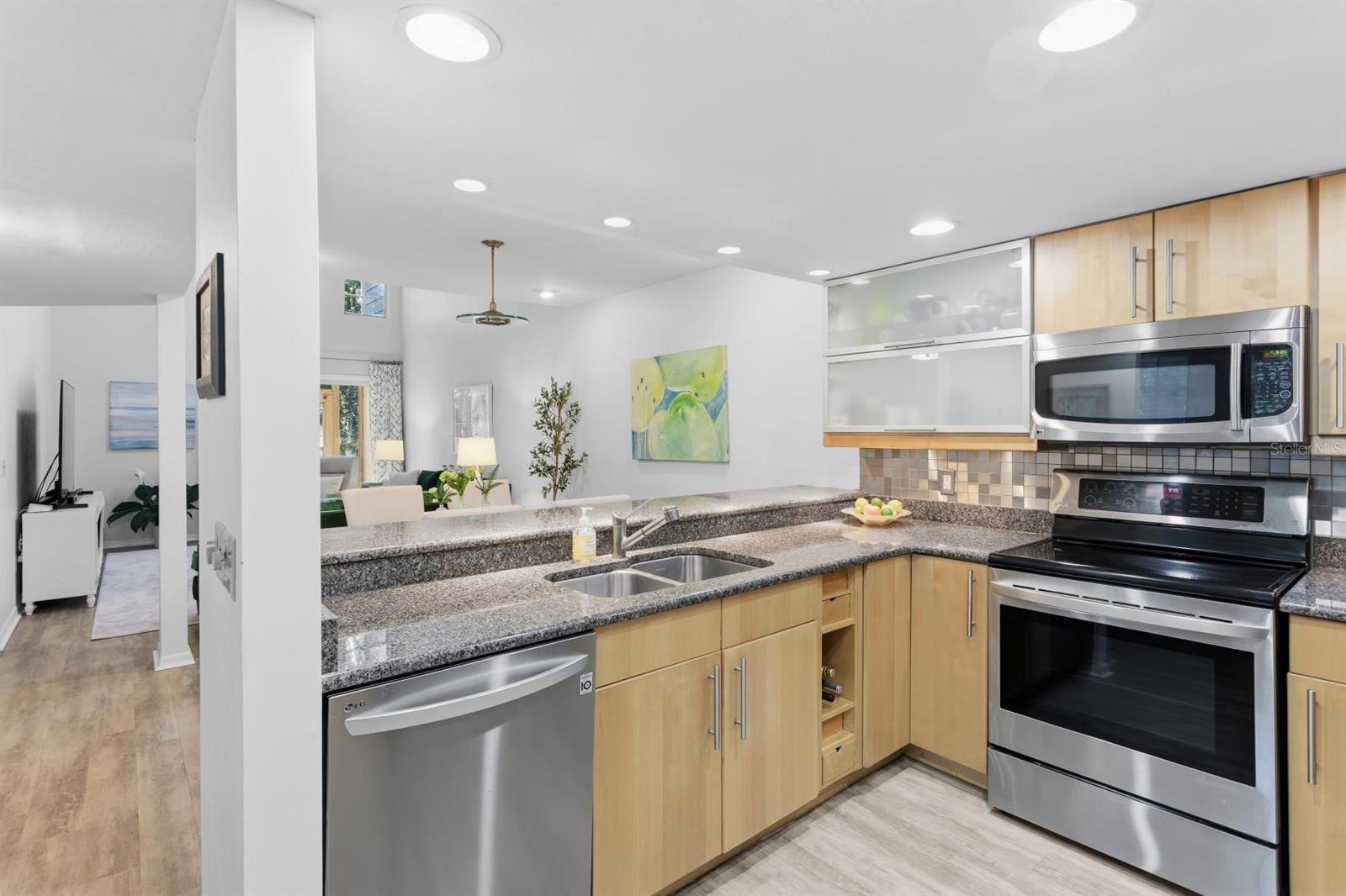 Image 13 of 42 For 239 48th Boulevard