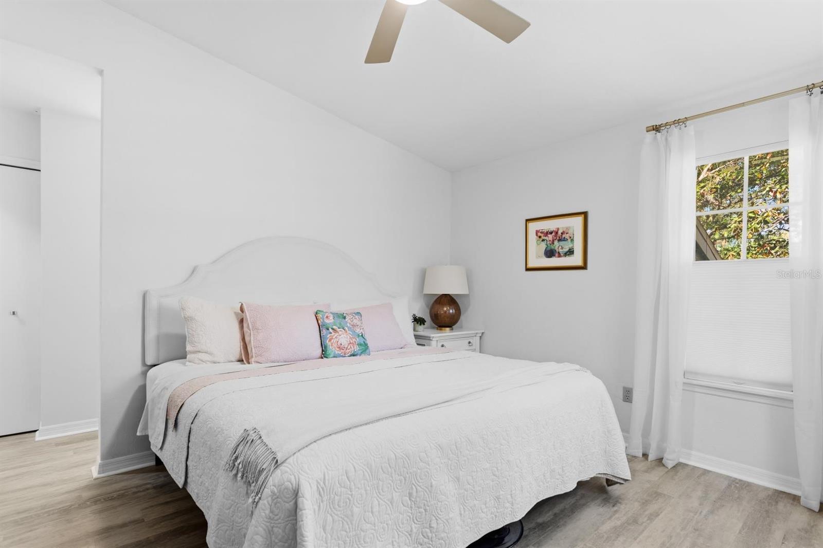 Image 23 of 42 For 239 48th Boulevard