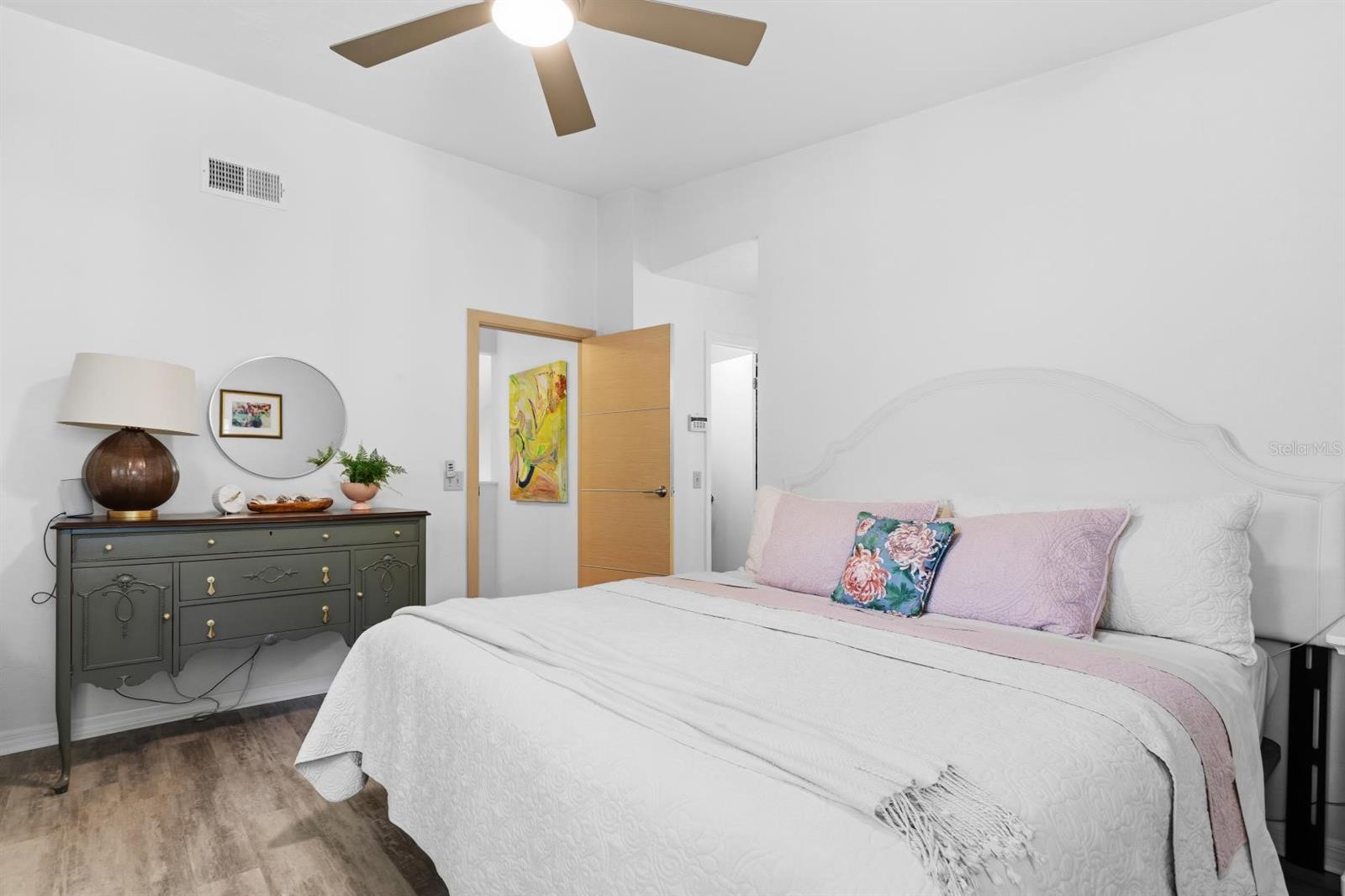 Image 24 of 42 For 239 48th Boulevard