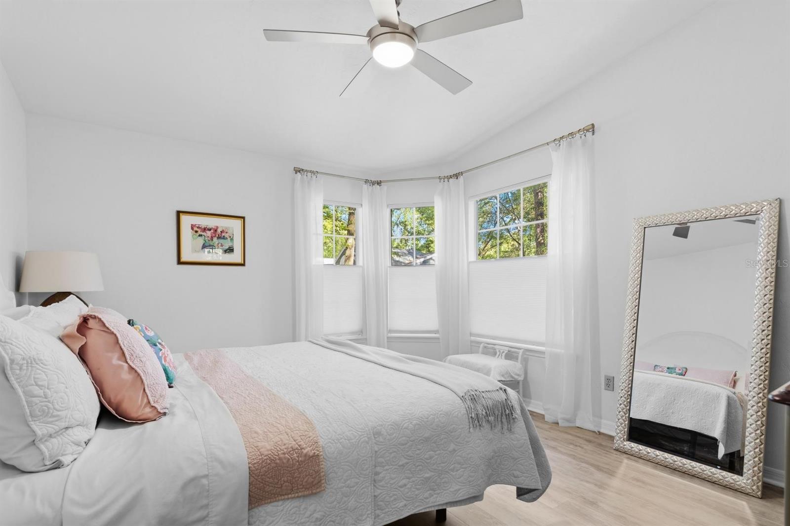 Image 25 of 42 For 239 48th Boulevard