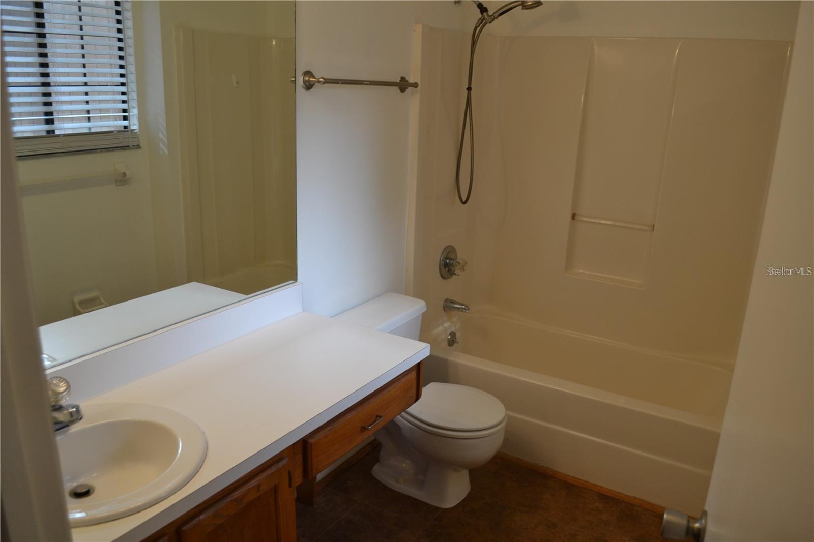 Image 7 of 11 For 852 58th Terrace