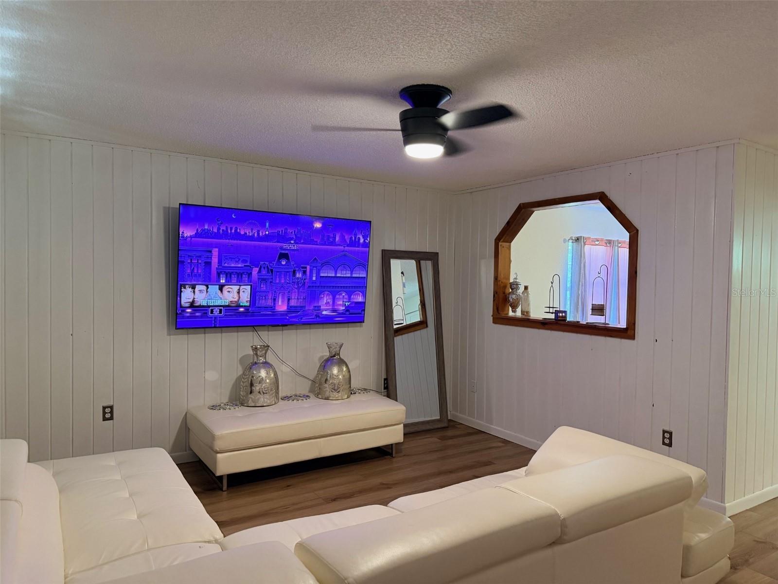 Image 4 of 9 For 205 147 Street