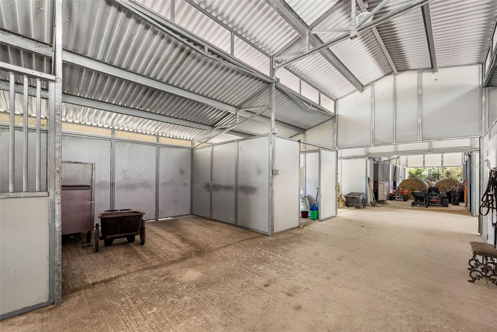 Image 11 of 55 For 25723 Bareva Road