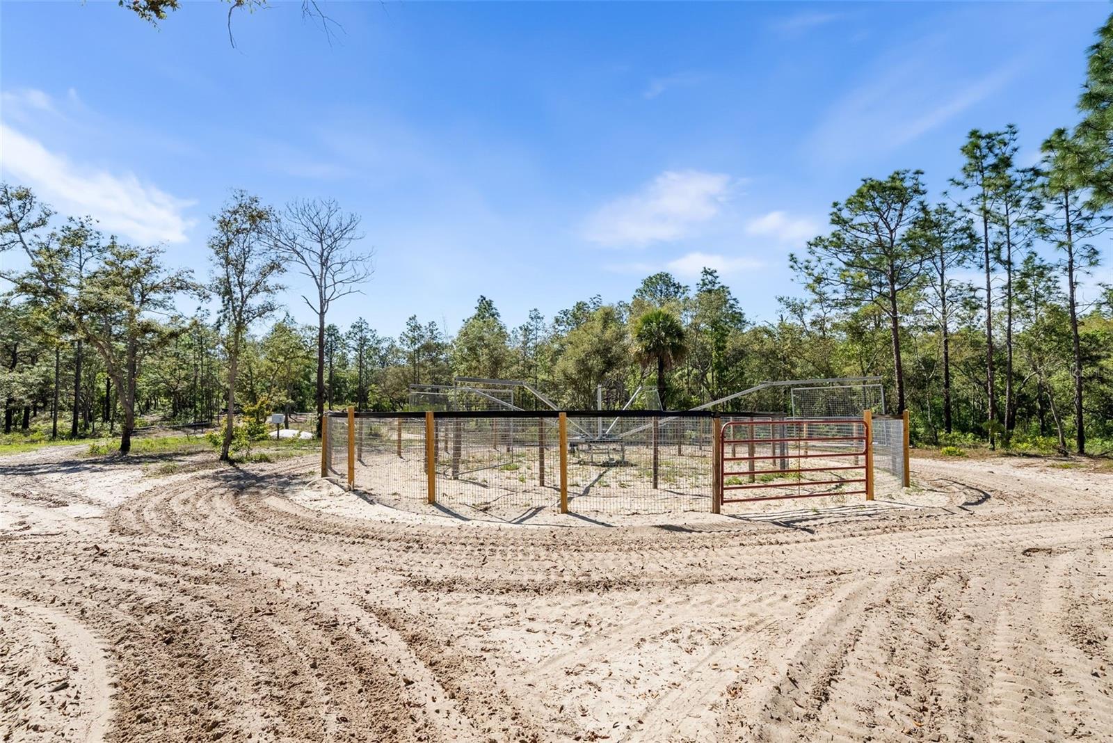 Image 22 of 55 For 25723 Bareva Road