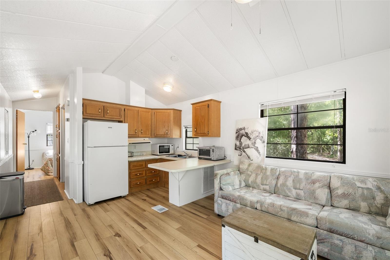 Image 36 of 55 For 25723 Bareva Road