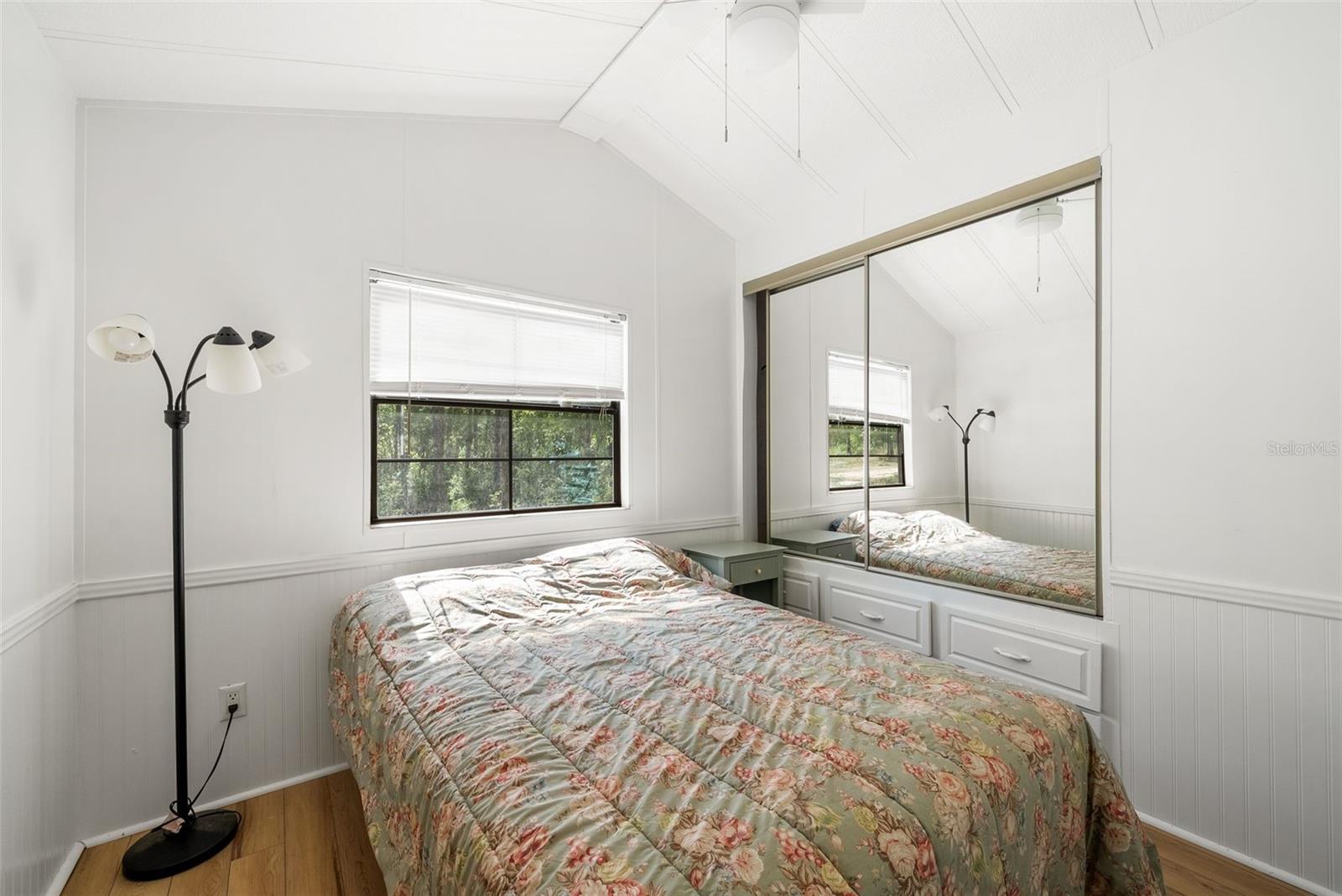 Image 38 of 55 For 25723 Bareva Road