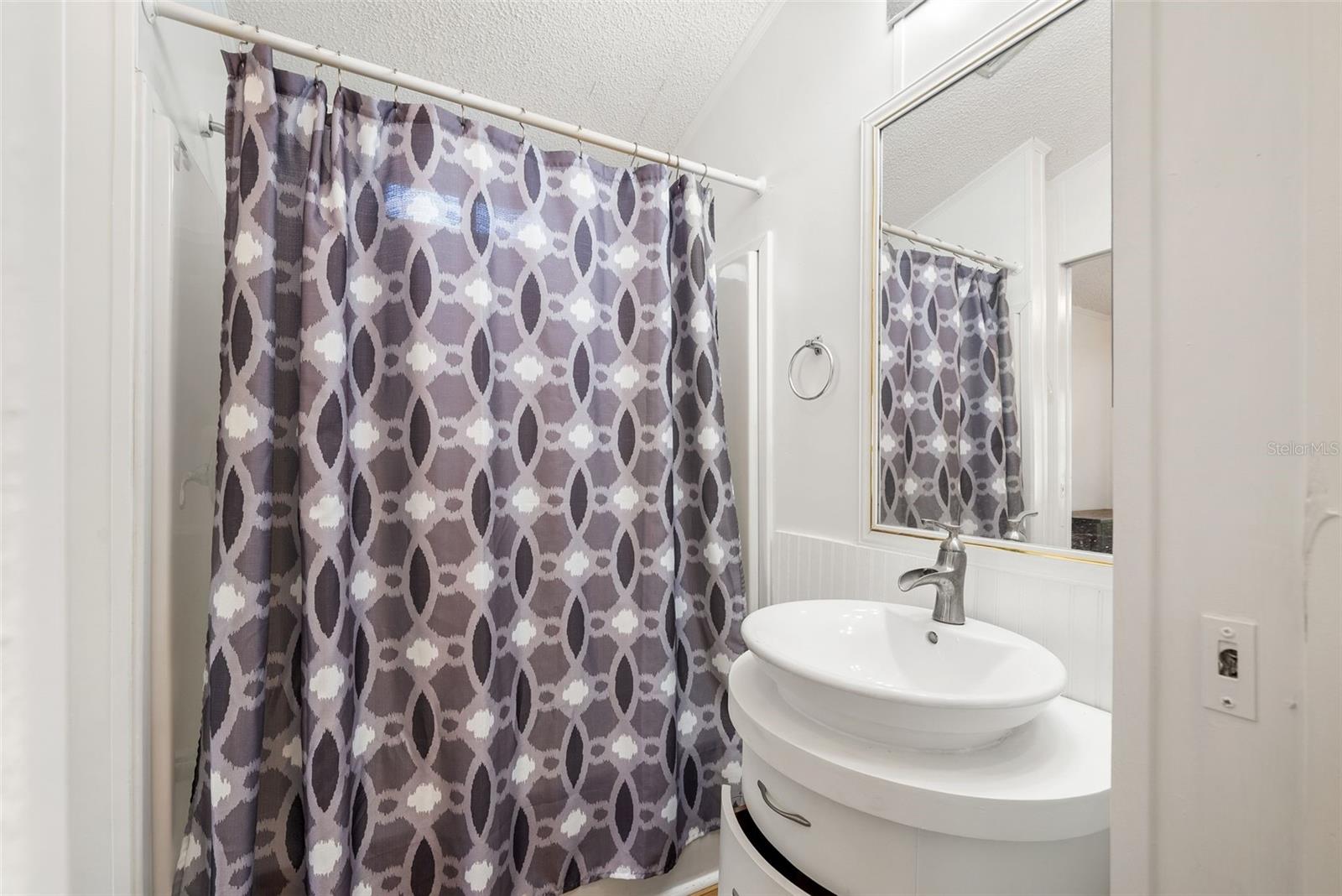 Image 44 of 55 For 25723 Bareva Road