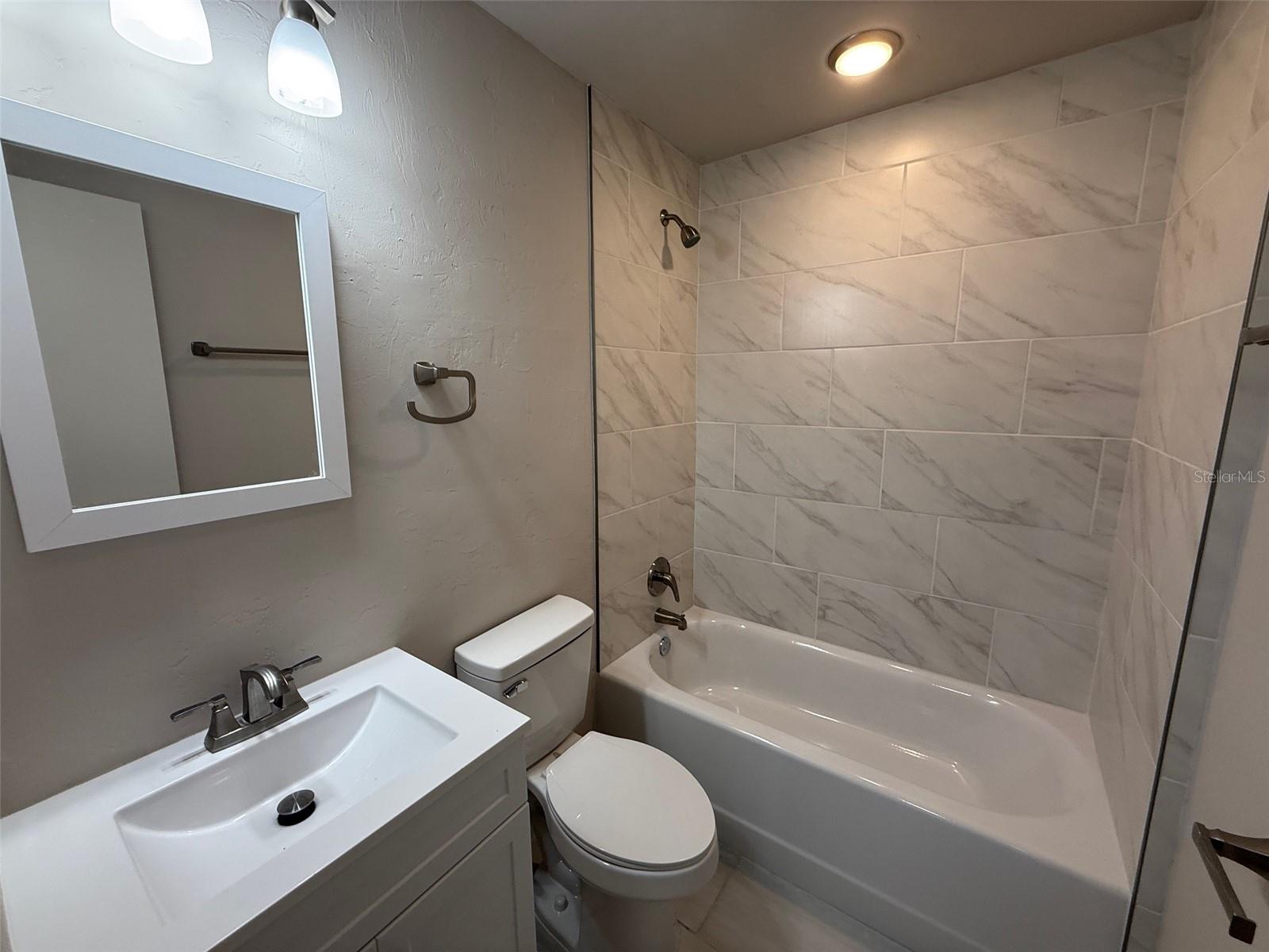 Image 12 of 16 For 1013 41st Avenue