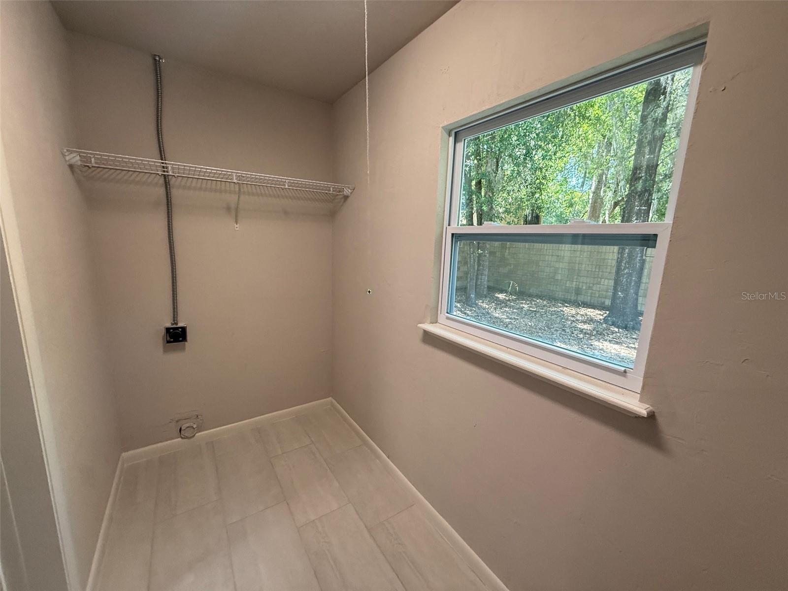 Image 13 of 16 For 1013 41st Avenue