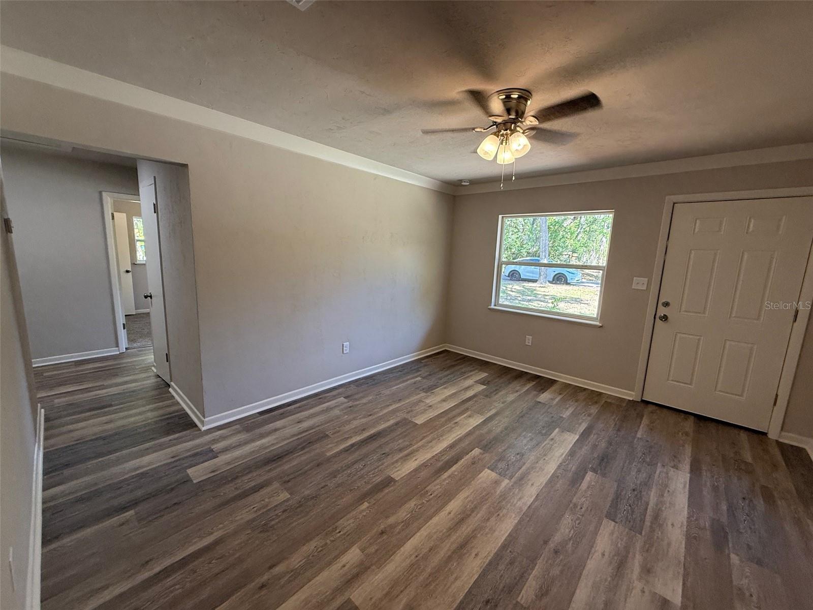 Image 3 of 16 For 1013 41st Avenue